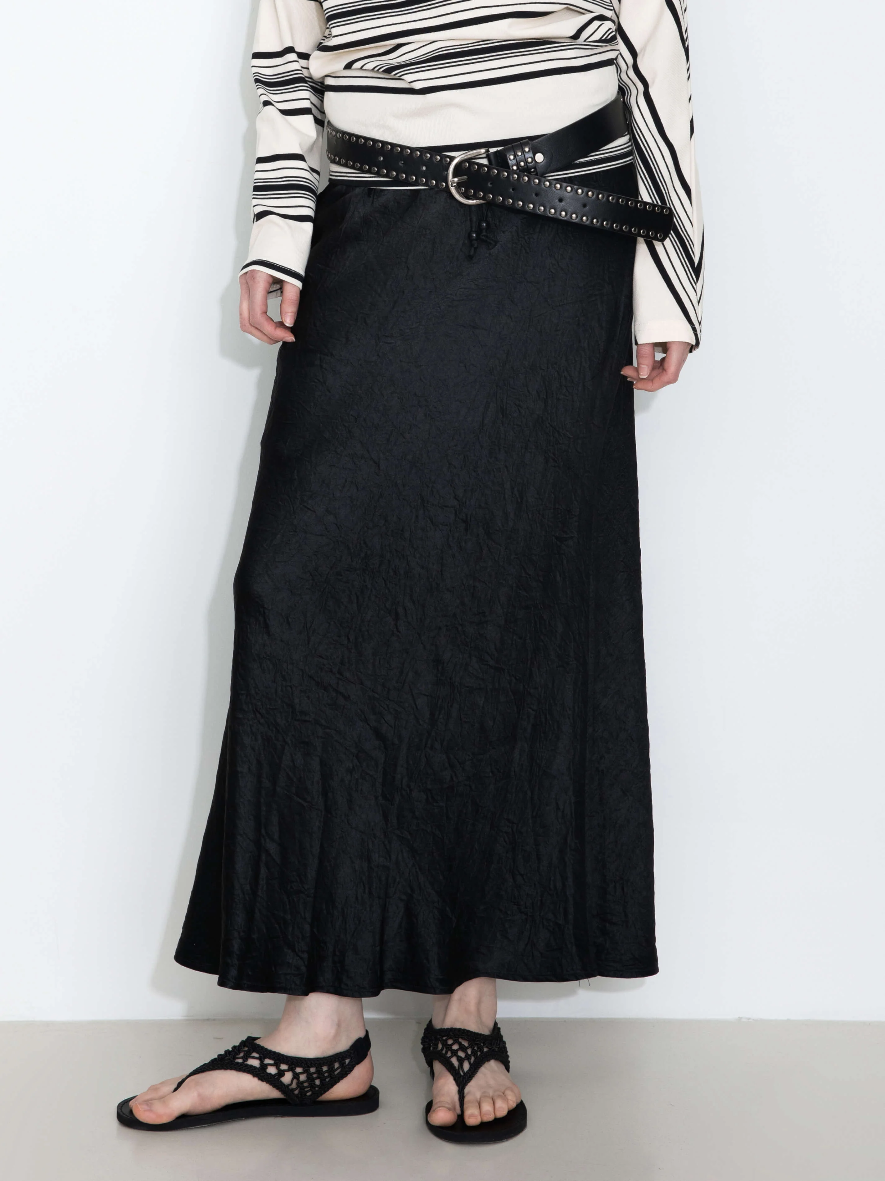 100% Heavyweight Acetate Bias Cut Skirt - Image 11