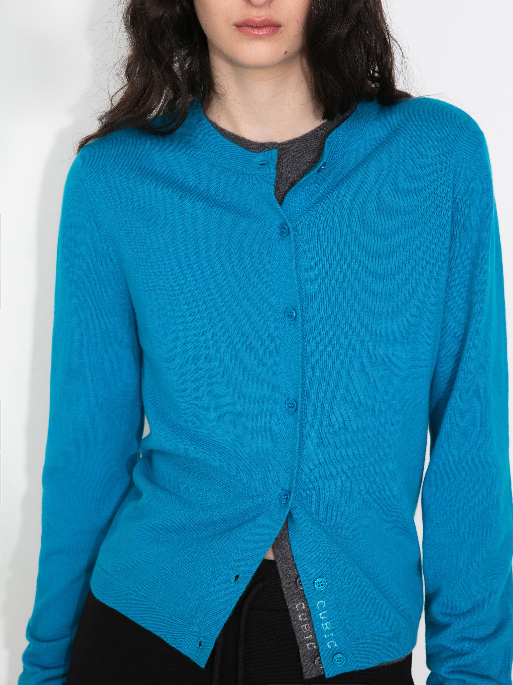 100% Wool Knit Cardigan with Crew Neck - Image 4