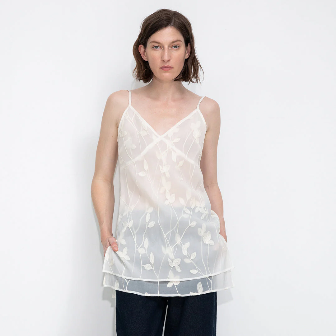 3D Crochet Floral V-Neck Cami Top - Image 3