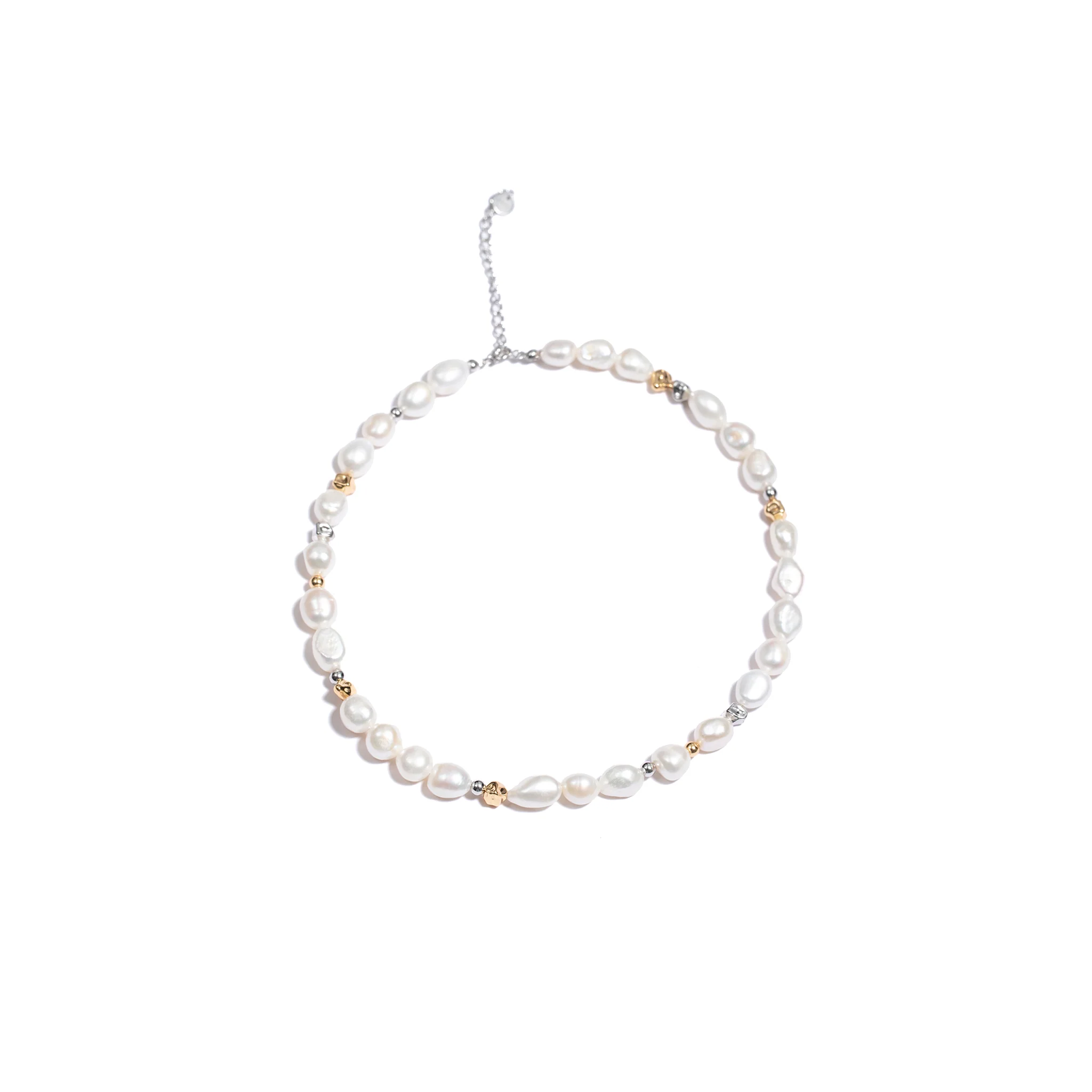 Adjustable and Shaped Pearl Necklace - Image 3