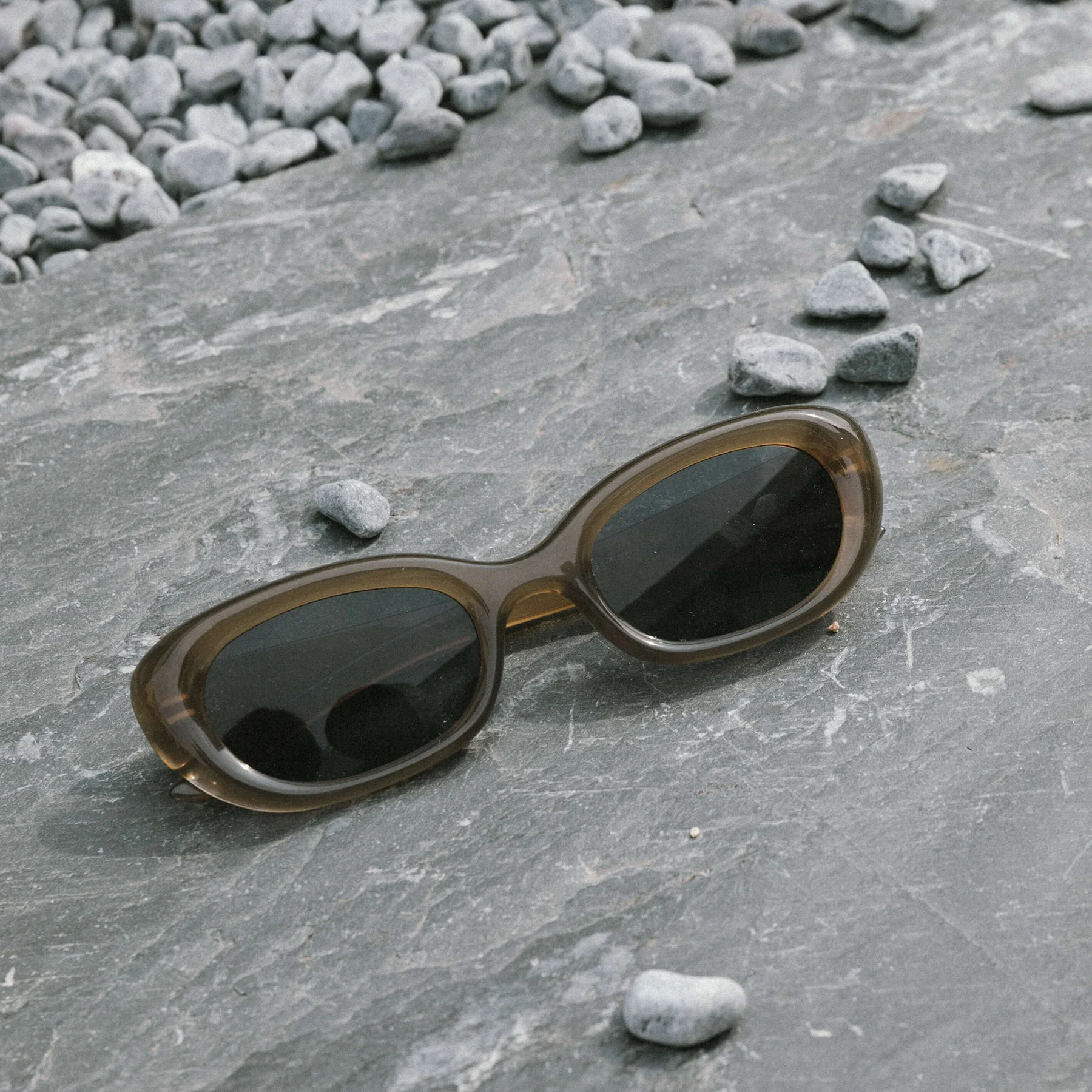 Cat-Eye Sunglasses - Image 22