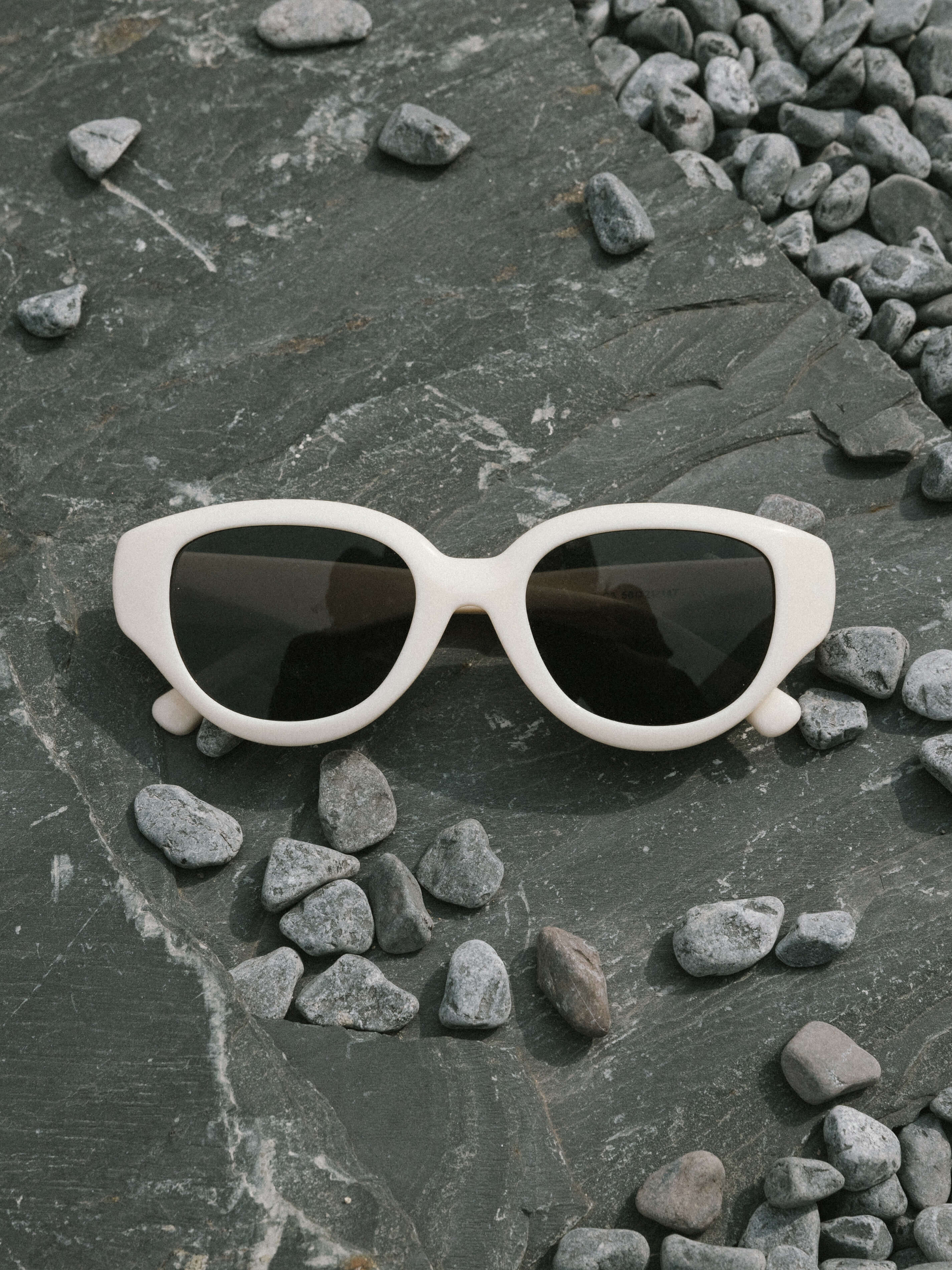 Oval Sunglasses - Image 9