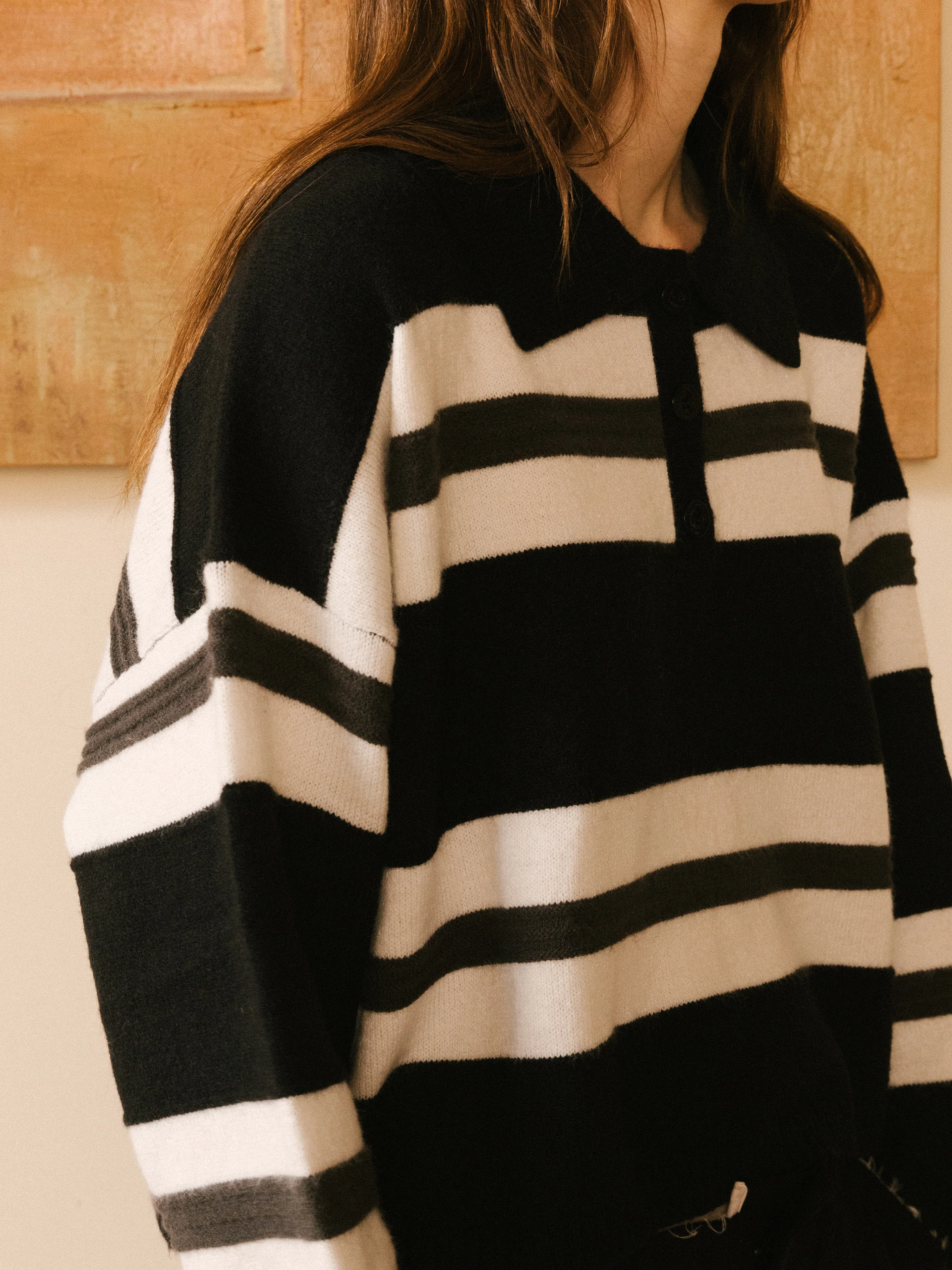 Oversized Contrast Striped Sweater - Image 10