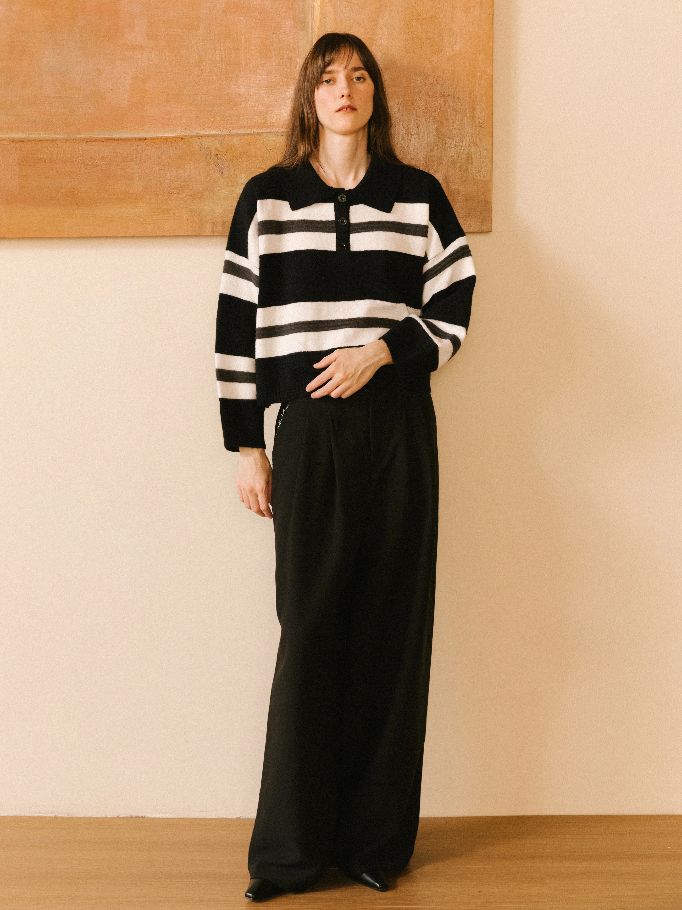 Oversized Contrast Striped Sweater - Image 9
