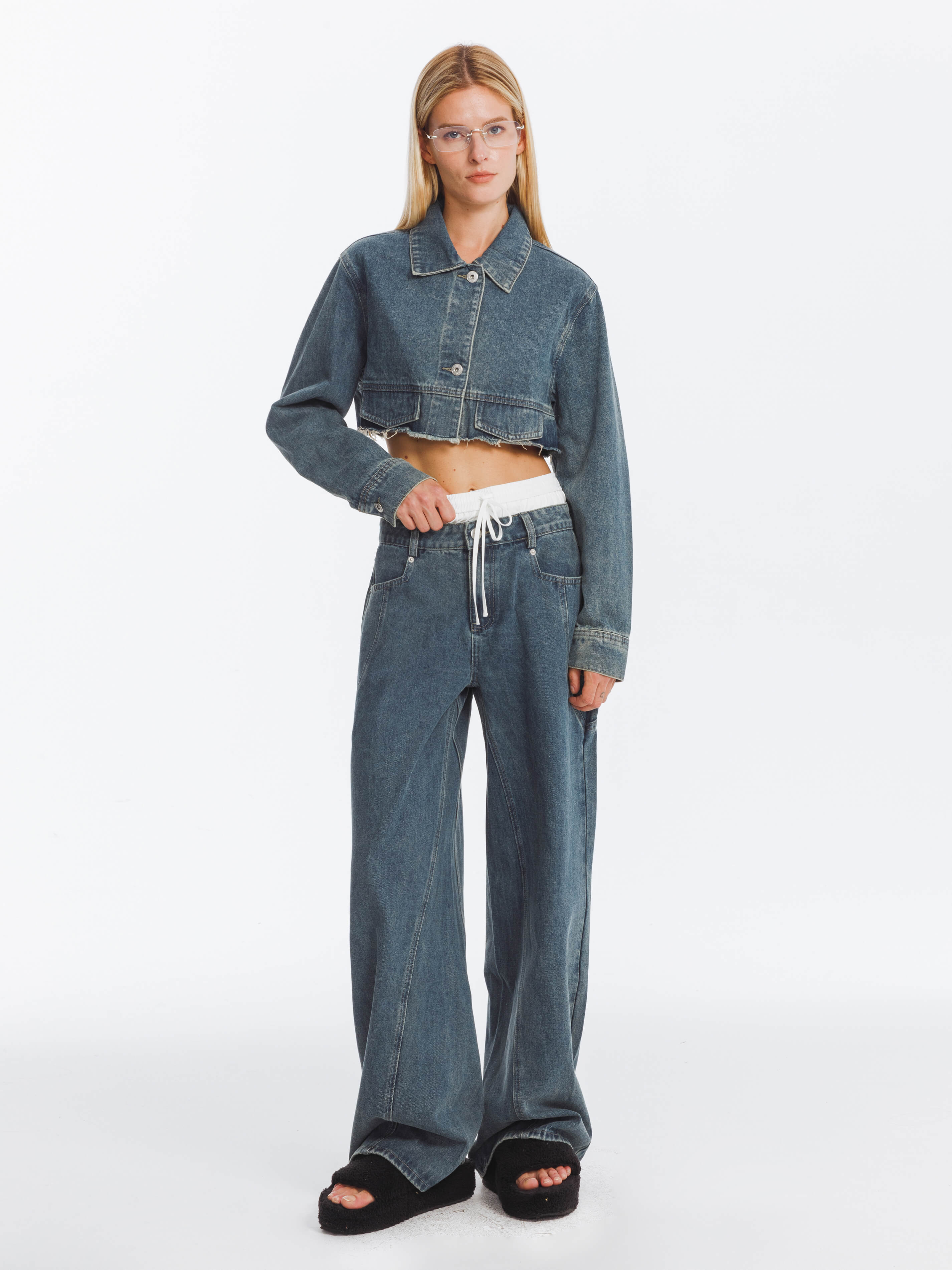 Cutaway Loose Straight Jeans - Image 5