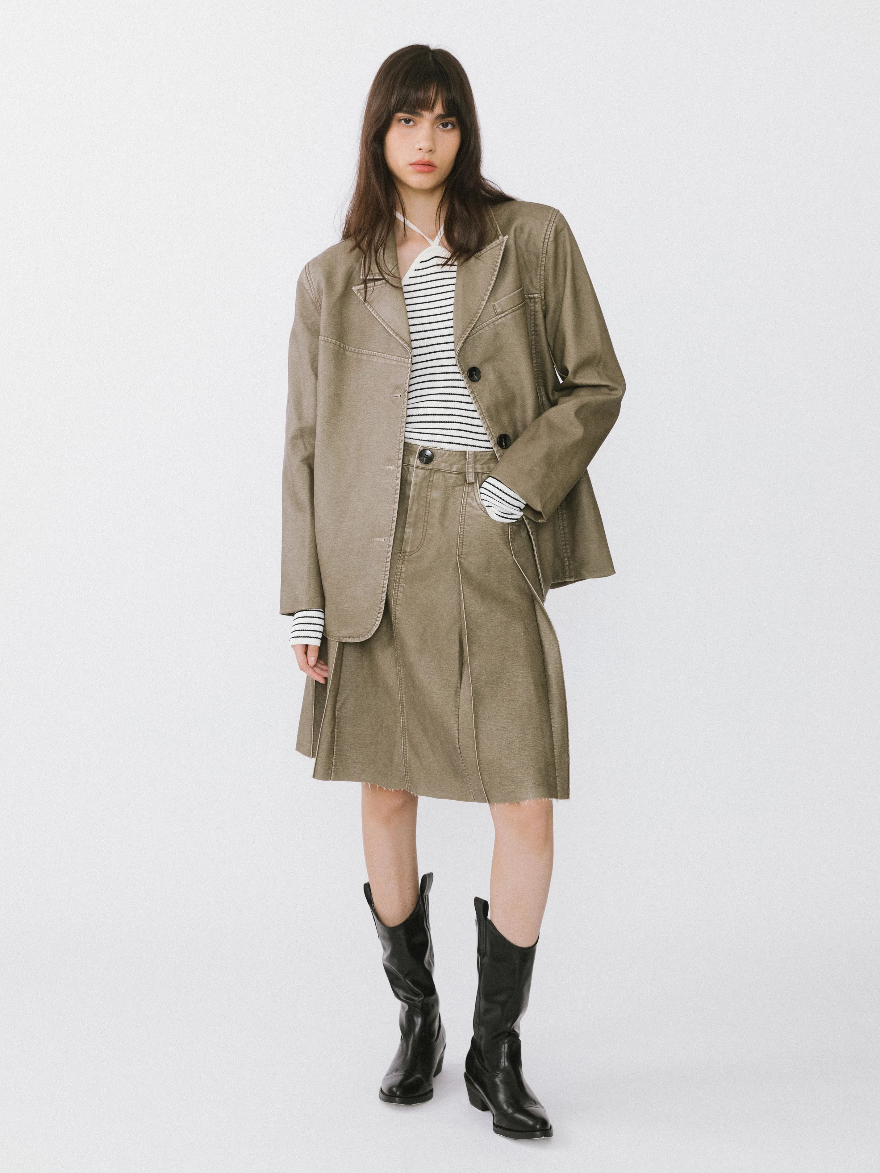 Raw Edge Pleated A-line Skirt - Image 5