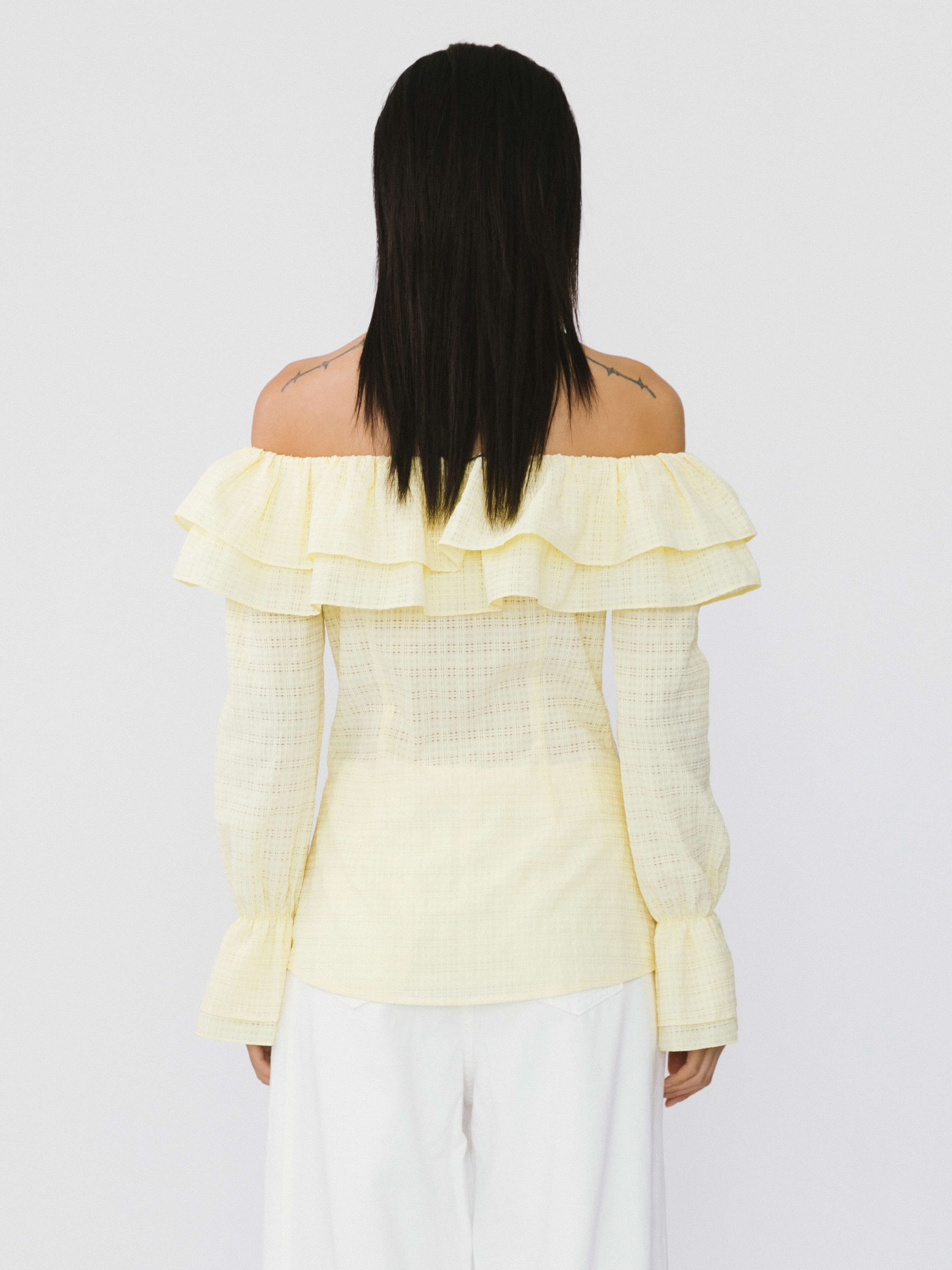 Frills Volume Off Neckline Shirt - Image 12