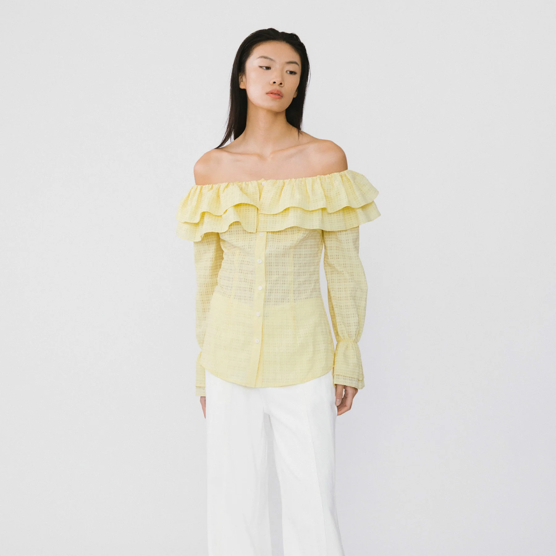 Frills Volume Off Neckline Shirt - Image 14