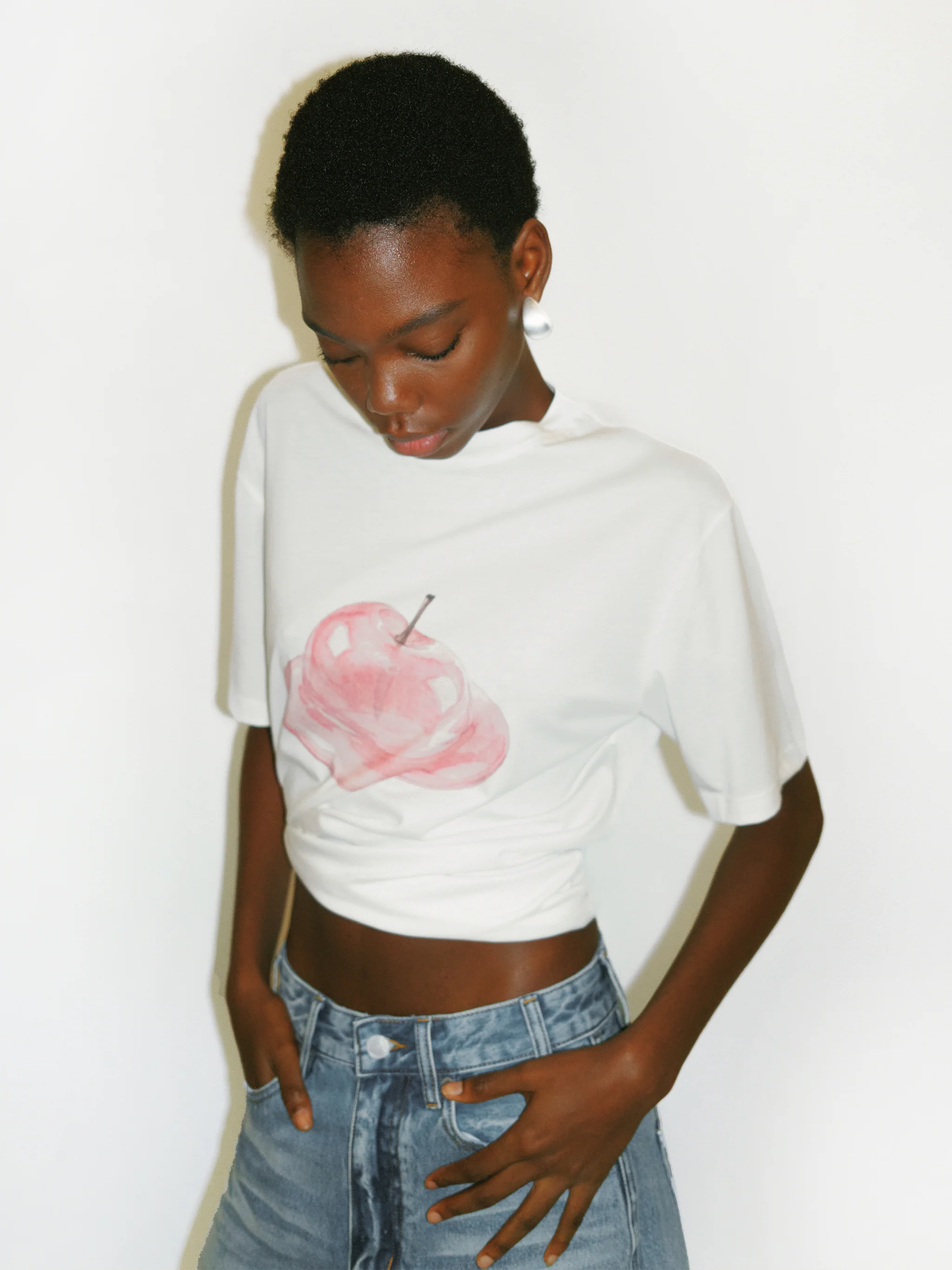 CUBIC Apple Print Oversized T-shirt - Image 7