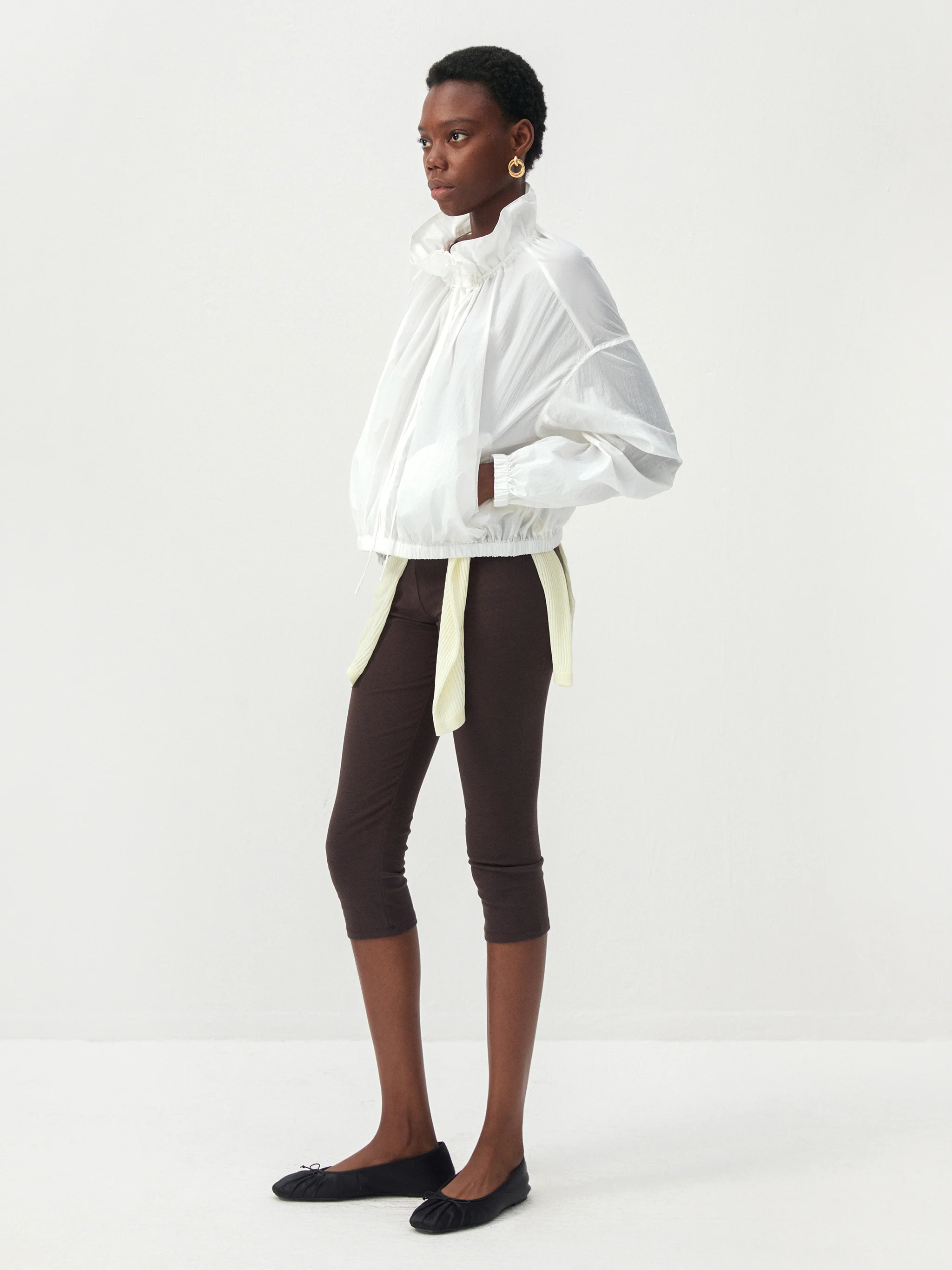 CUBIC Fold-Over Waist Capri Leggings