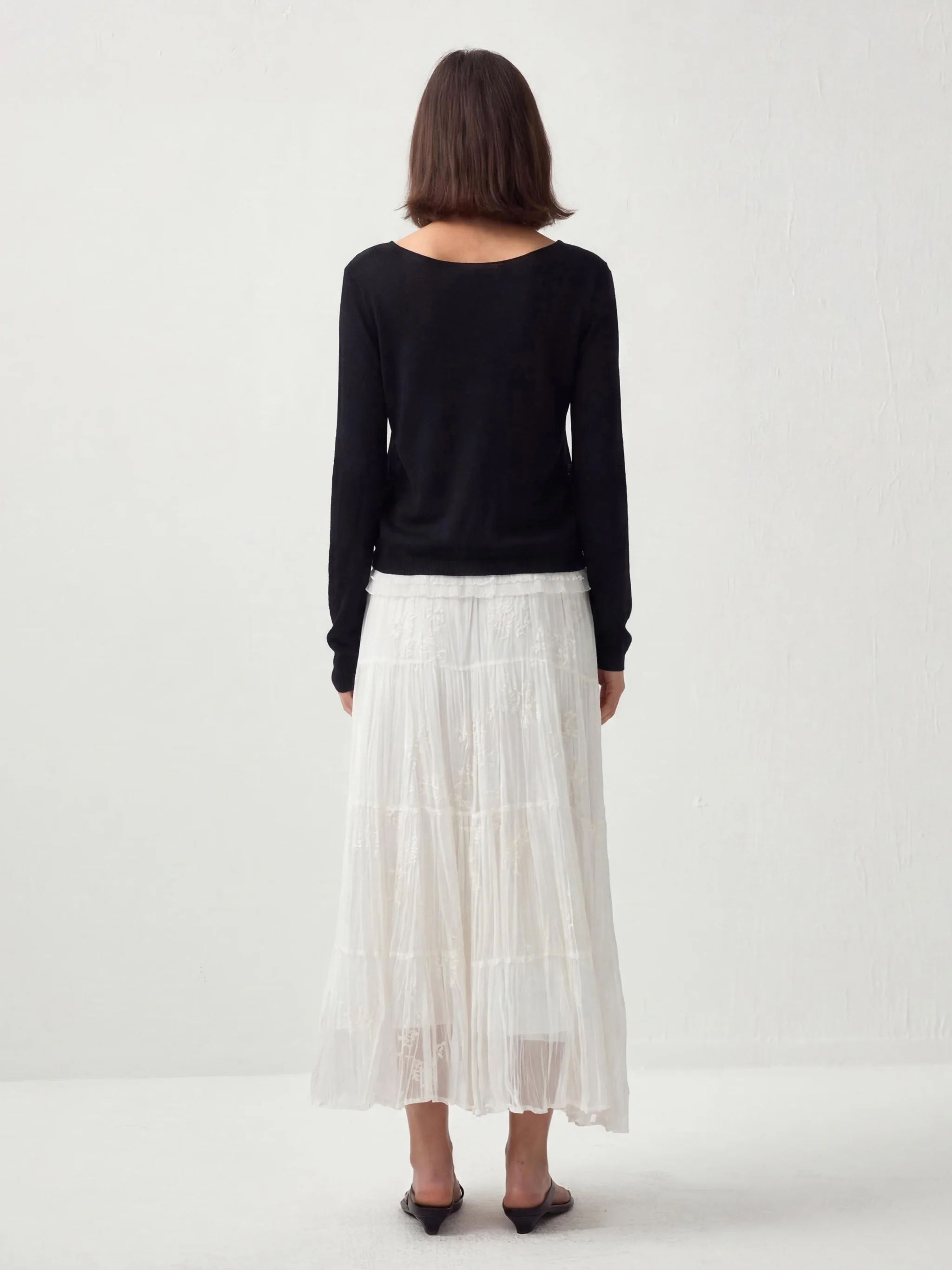 CUBIC Lace Trim Cropped Knit Top - Image 7