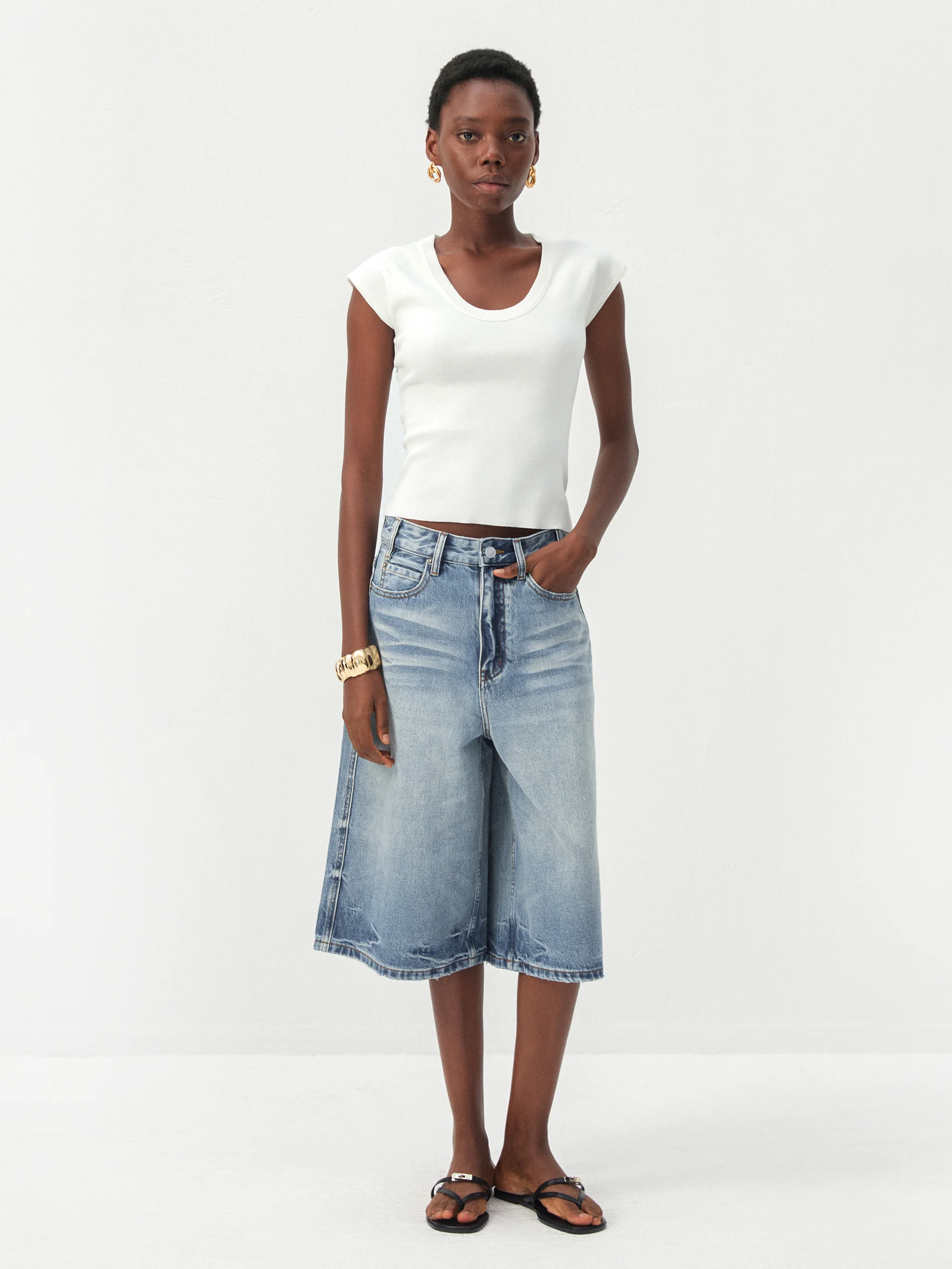 CUBIC Lyocell-Blend Minimalist U-Neck Top - Image 5
