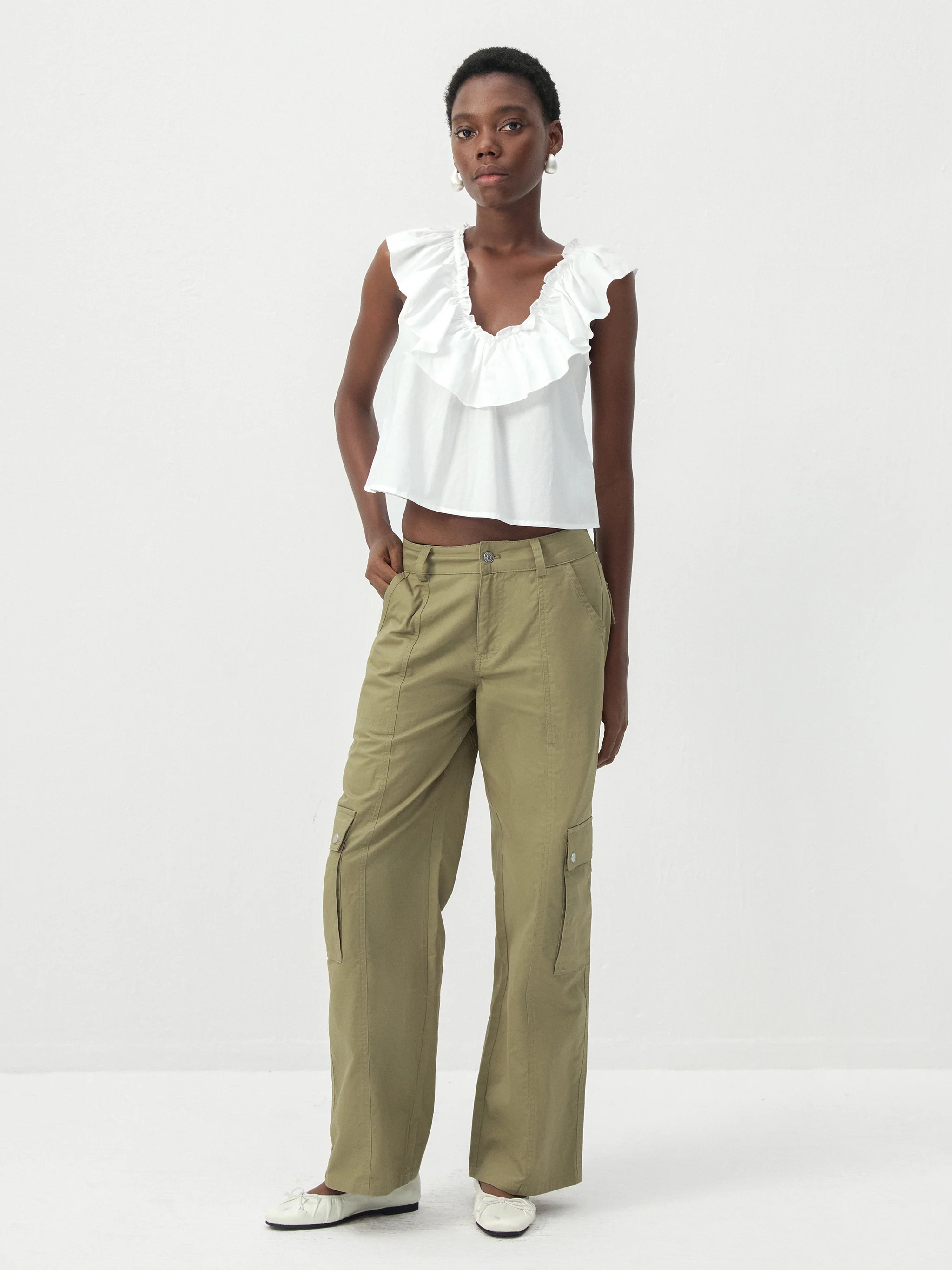 CUBIC Ruffle V-Neck Sleeveless Blouse - Image 4