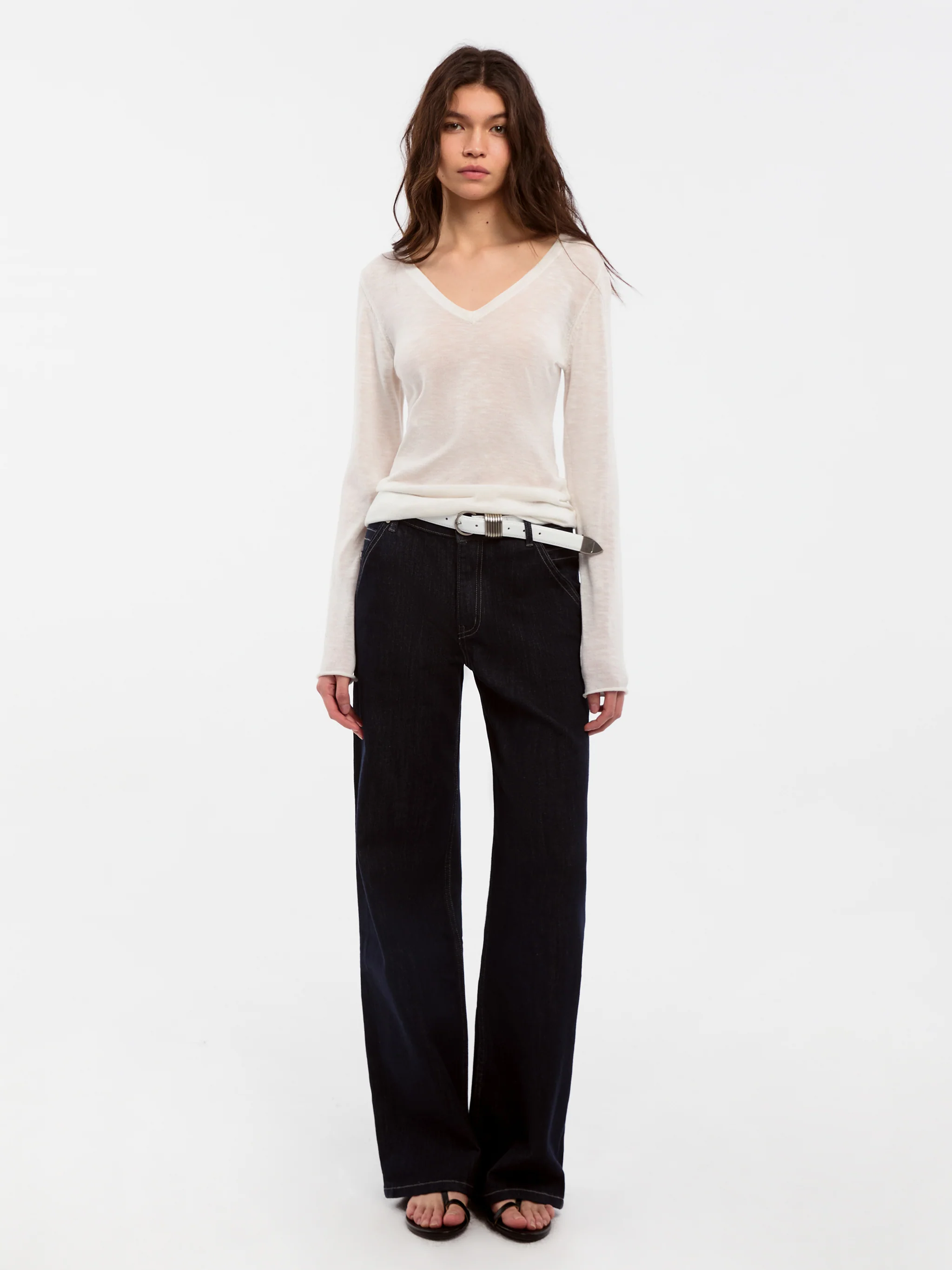 CUBIC Tencel Linen Blend V-Neck Knit Sweater - Image 11