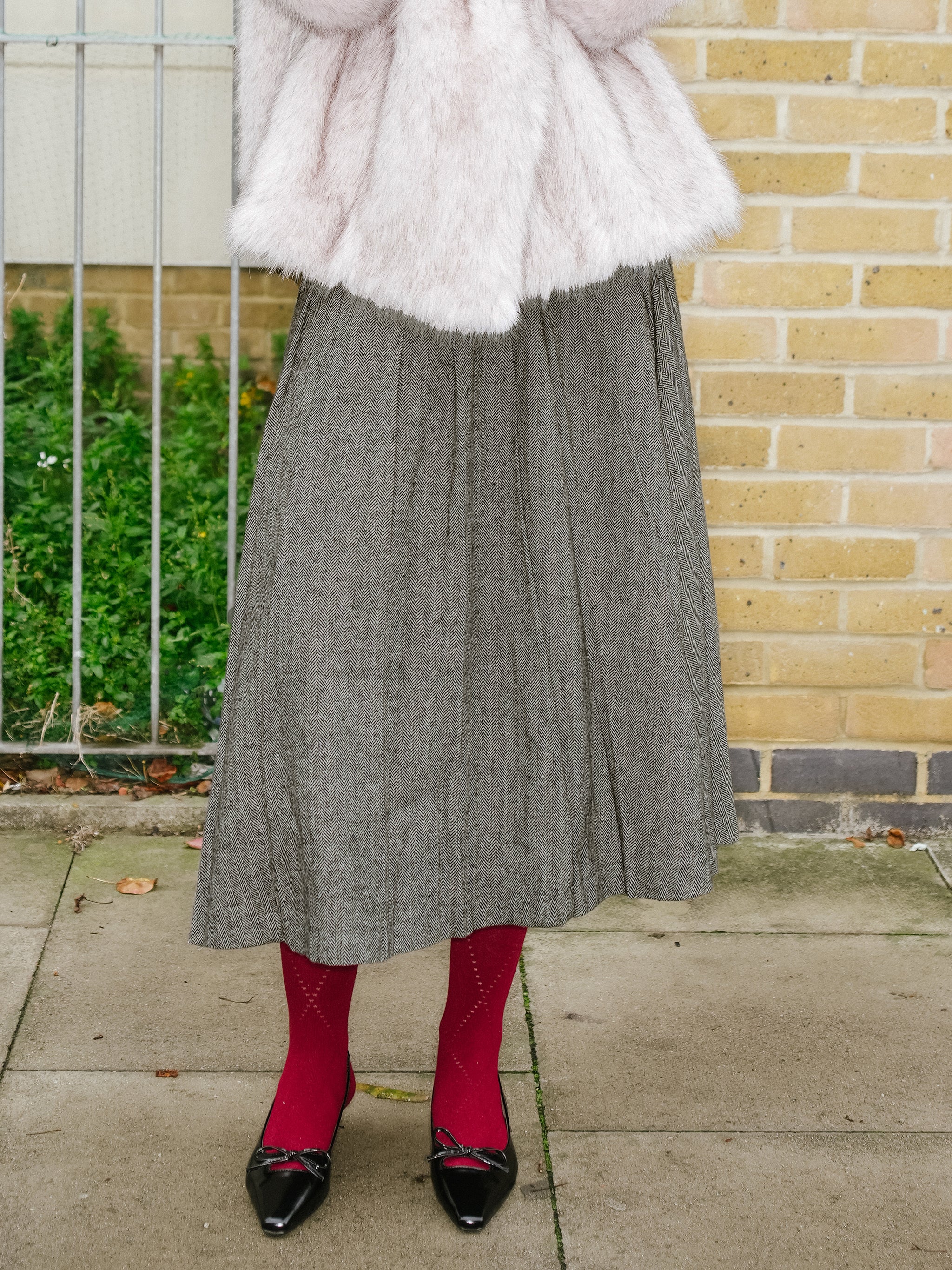 Gray Pleated Maxi Skirt - Image 2