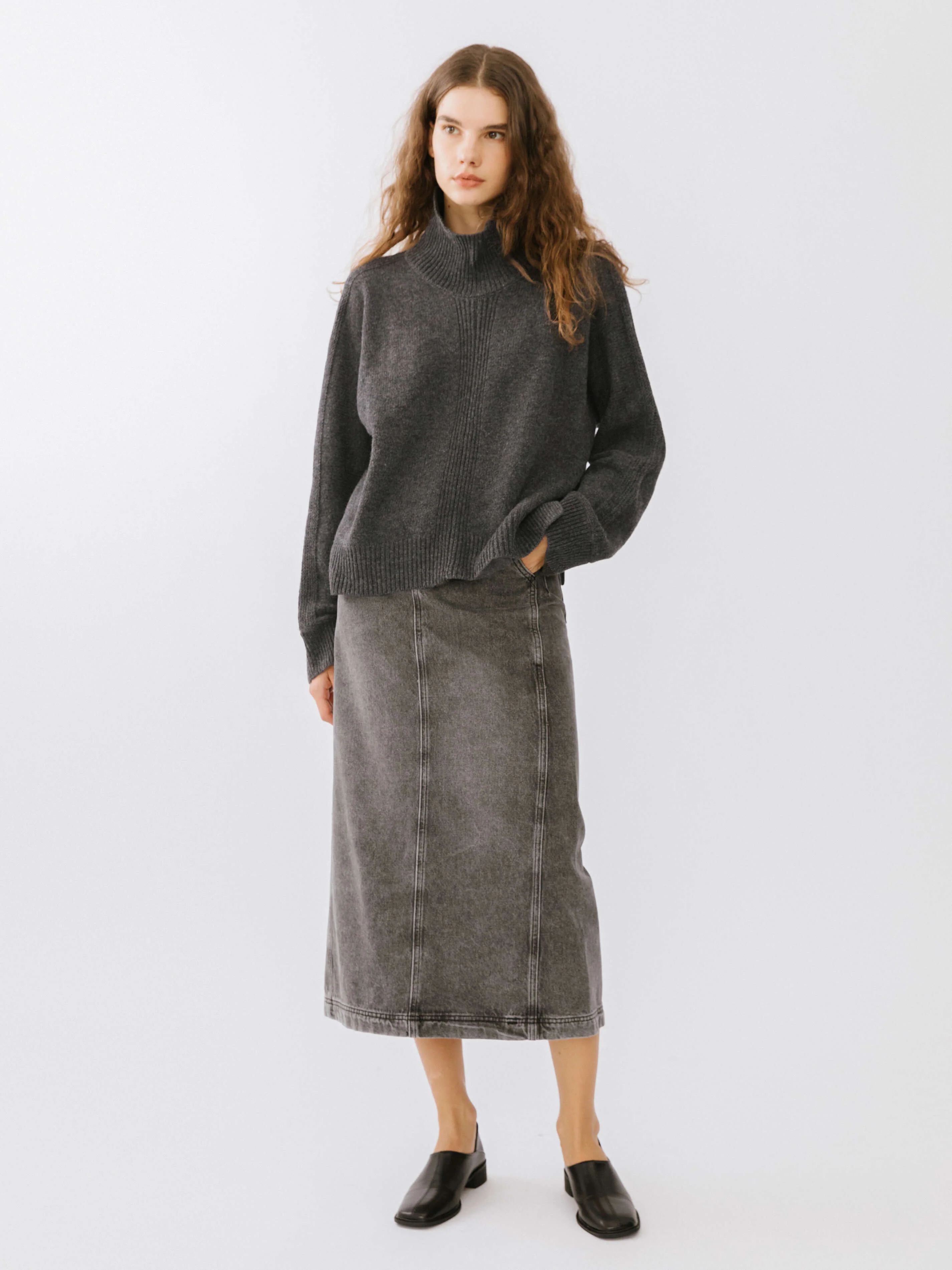 High Neck Sheep Wool Sweater - Image 14