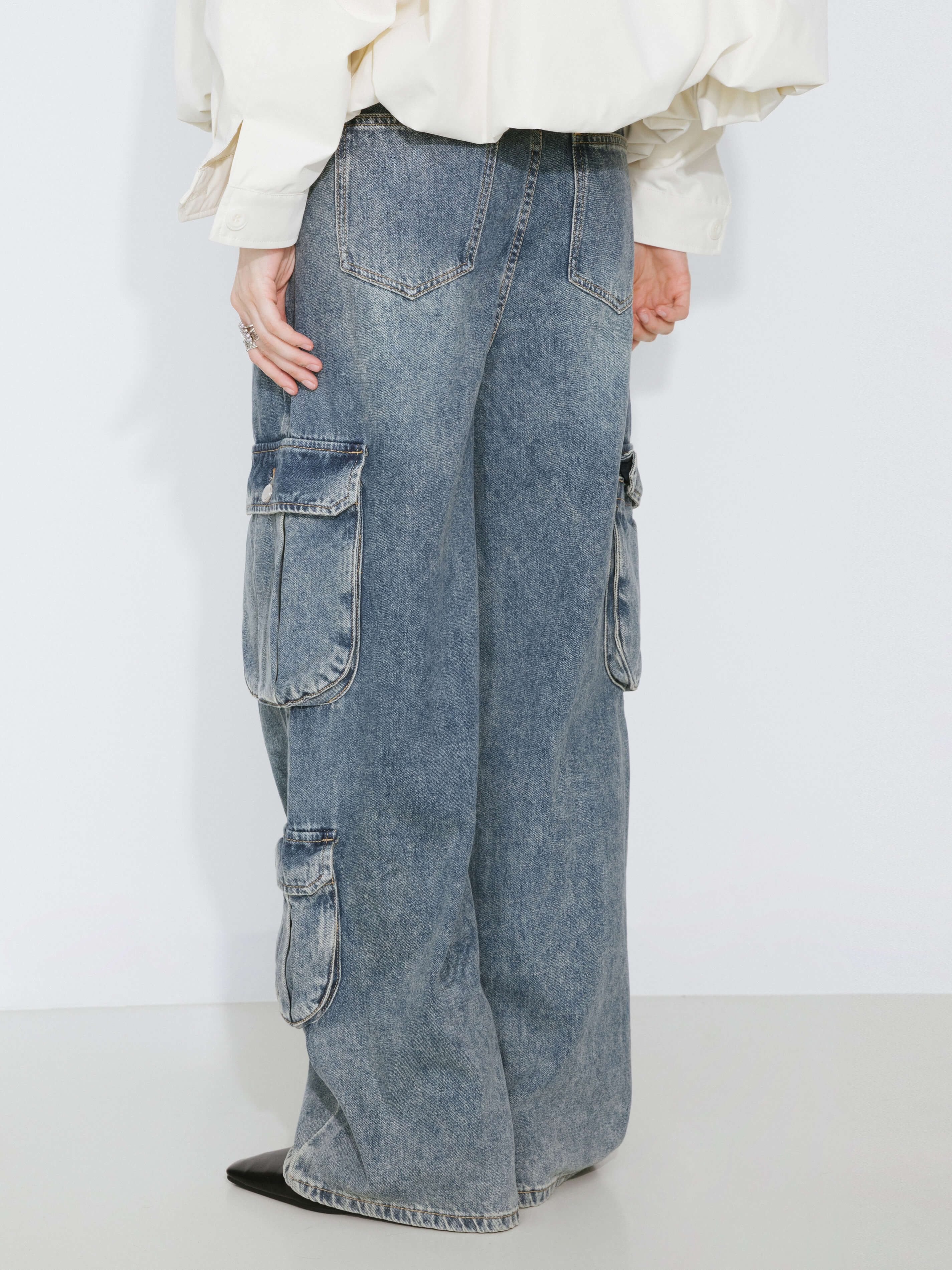 High Rise Cargo Jeans - Image 5