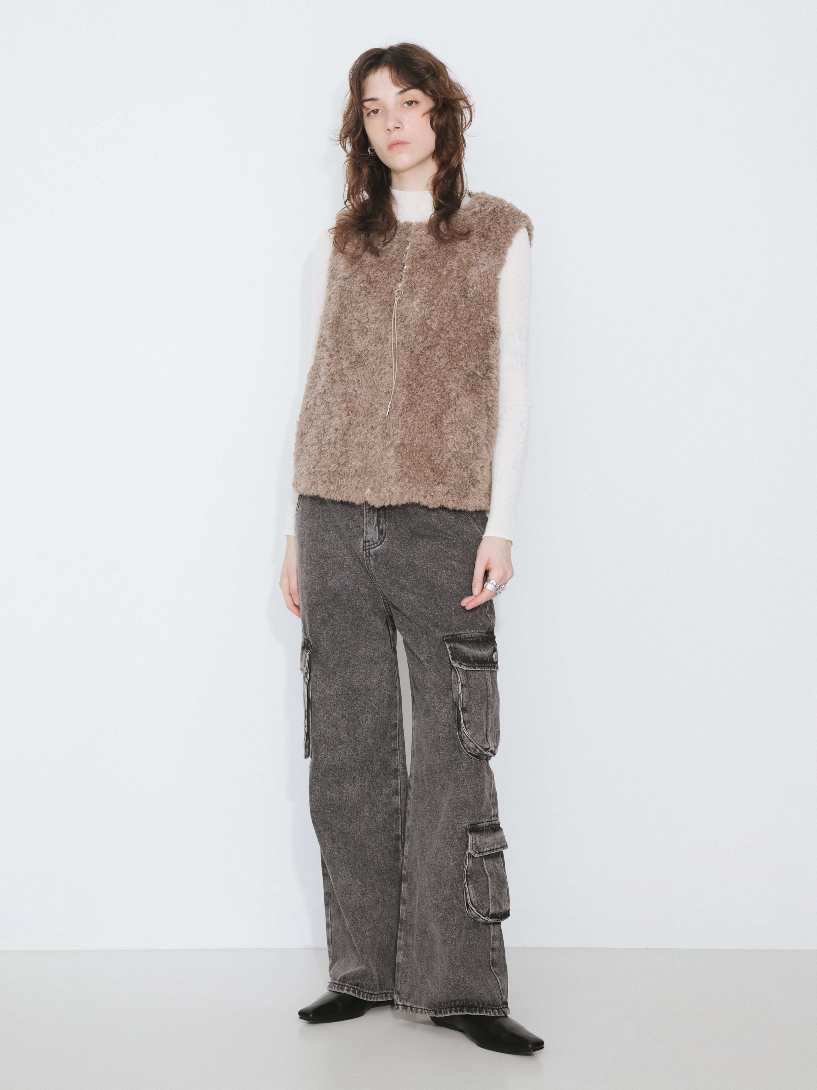 High Rise Cargo Jeans - Image 8