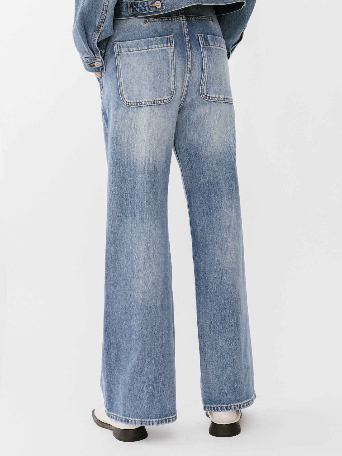 High Waisted Washed Out Boyfriend Jeans - Image 5