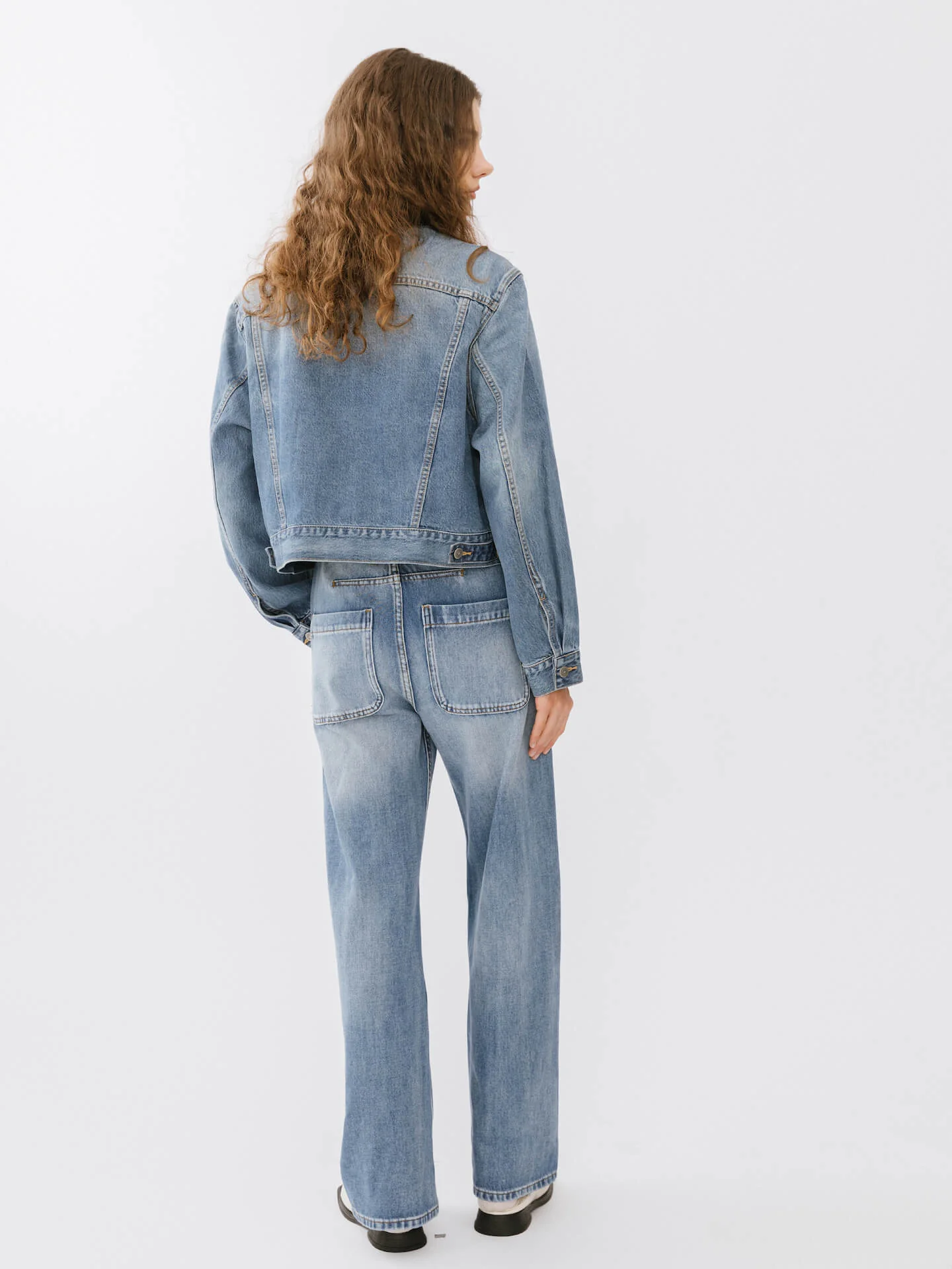 High Waisted Washed Out Boyfriend Jeans - Image 6