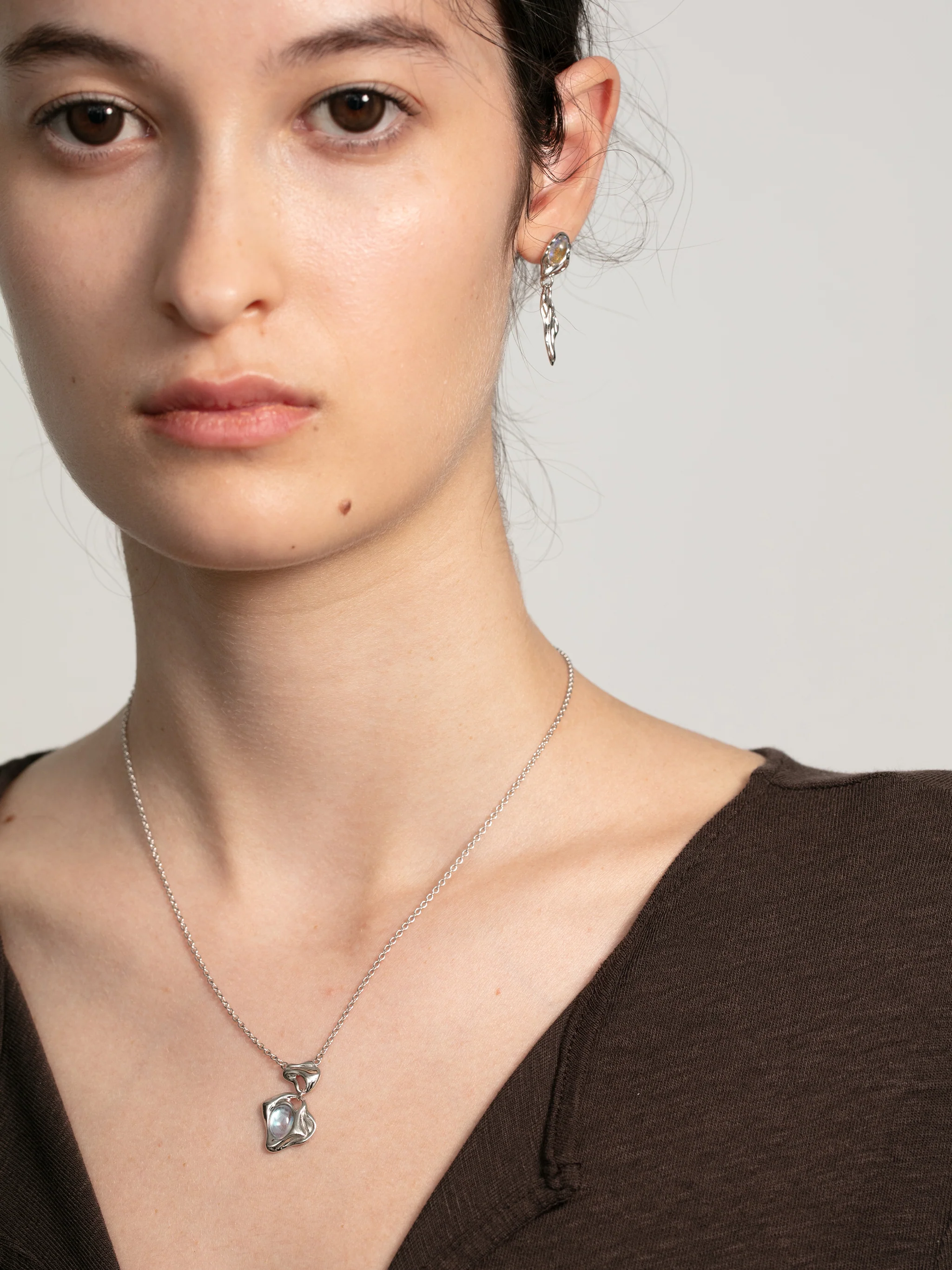 Irregular Gemstone Pendant Necklace - Image 5