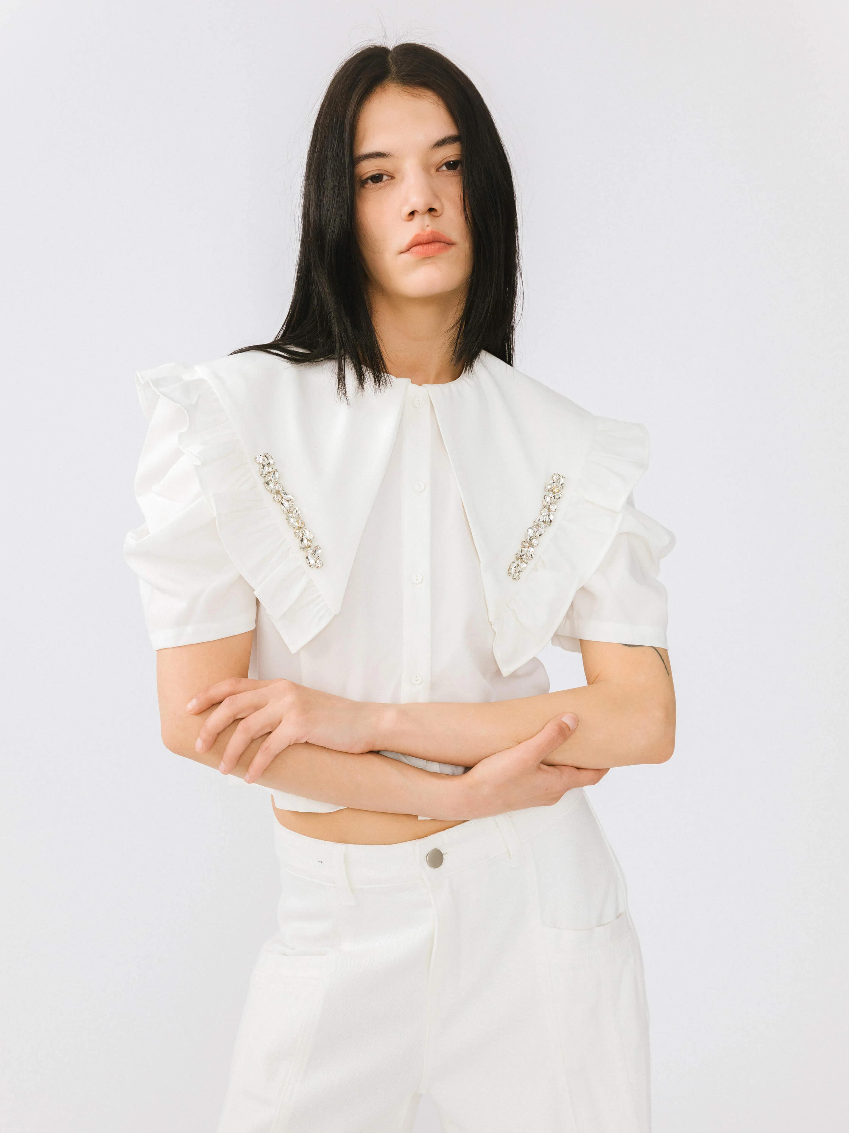 Large Lapel Strass Puff Sleeves T-shirt - Image 3