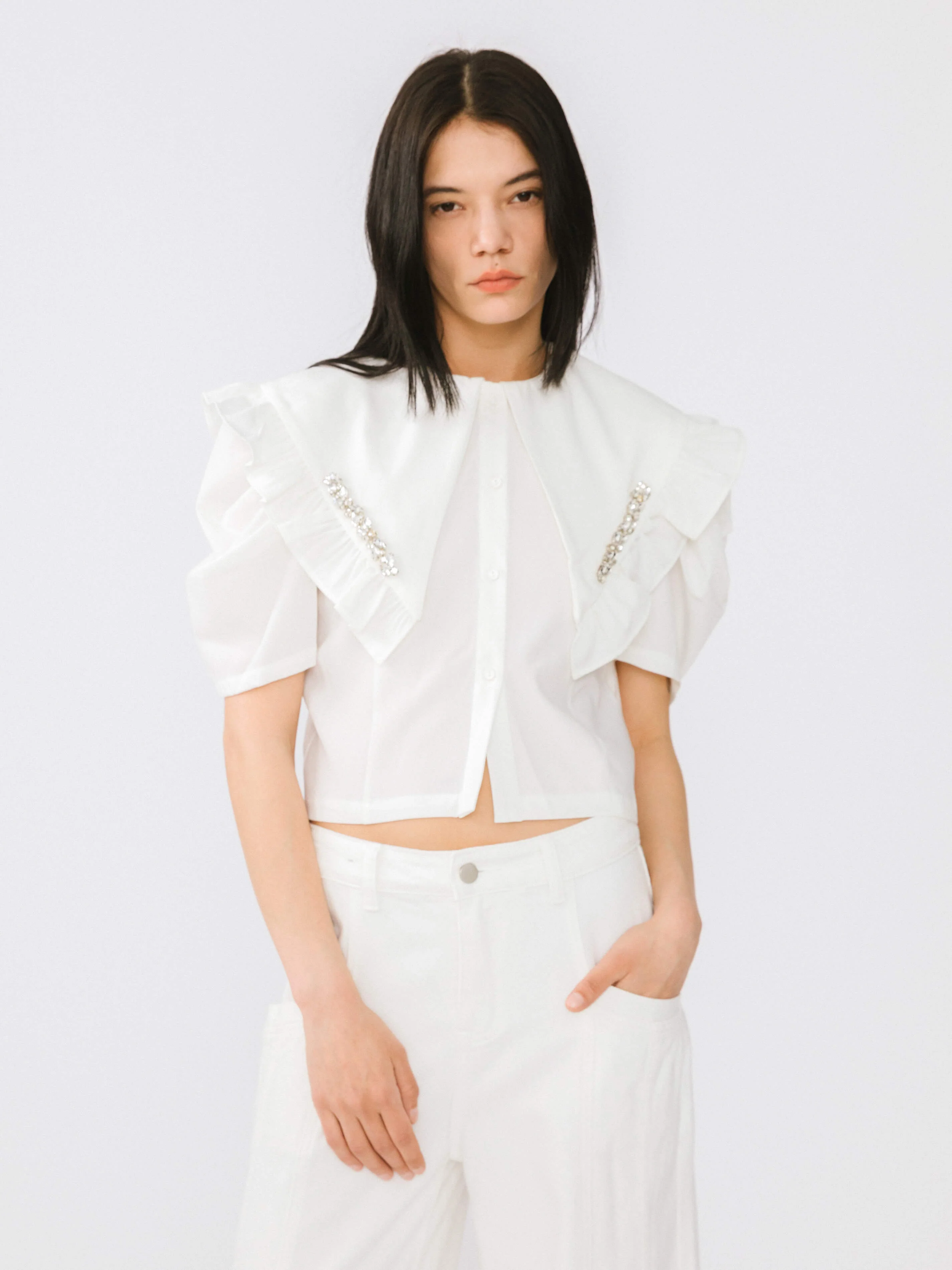 Large Lapel Strass Puff Sleeves T-shirt - Image 4
