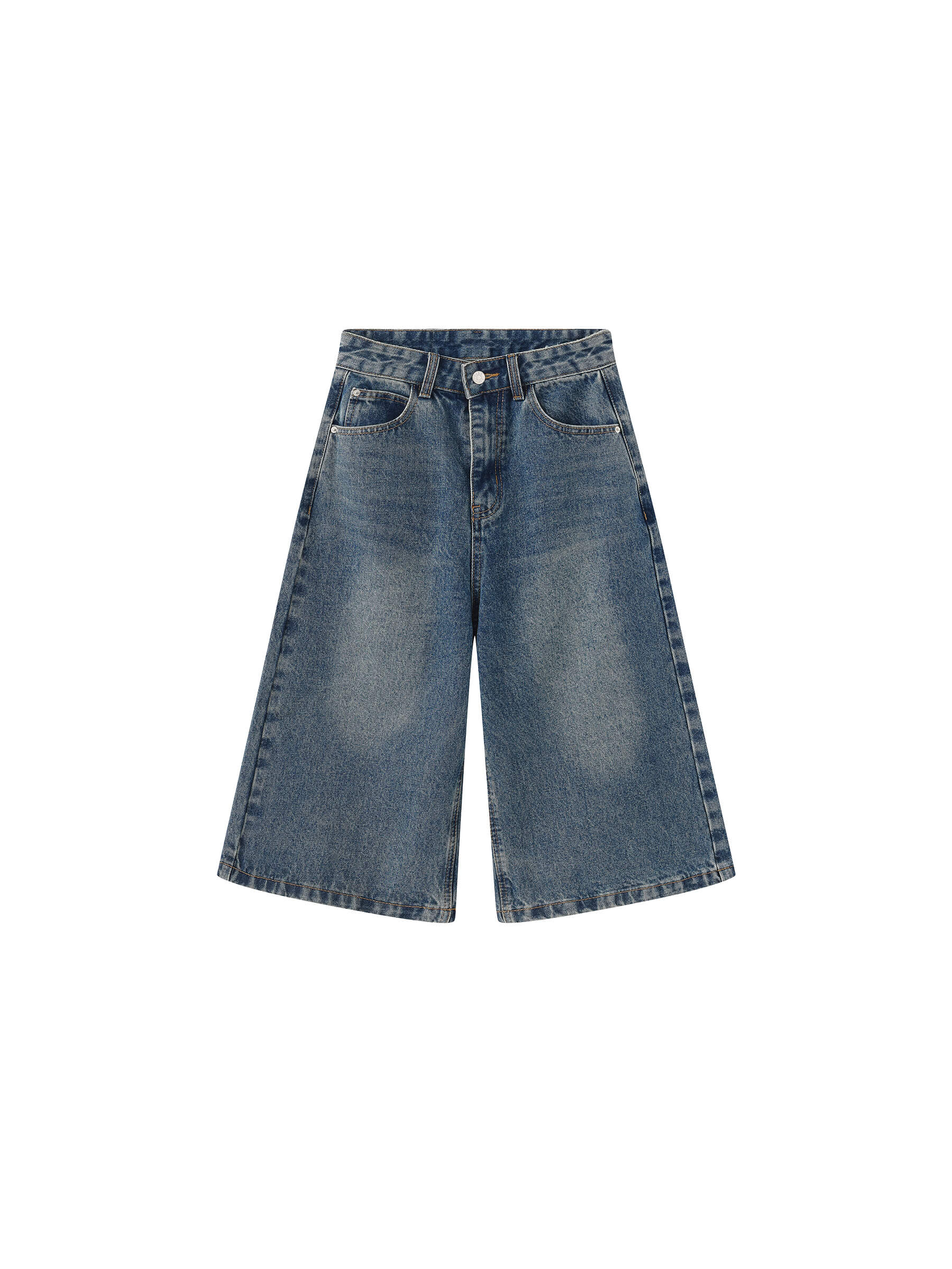 Loose Fit Knee-Length Denim Shorts - Image 15