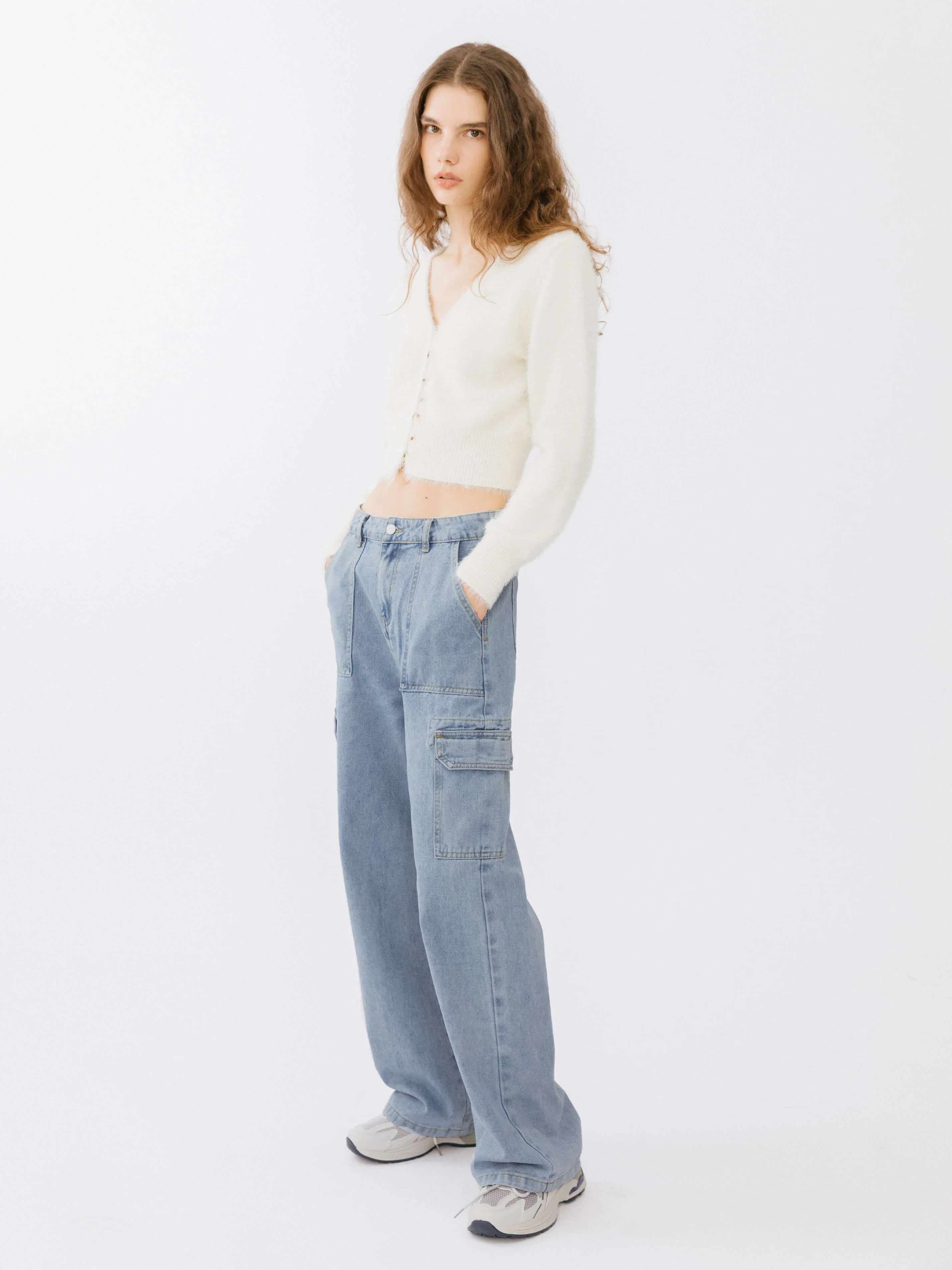 Low Waist Cargo Jeans - Image 4