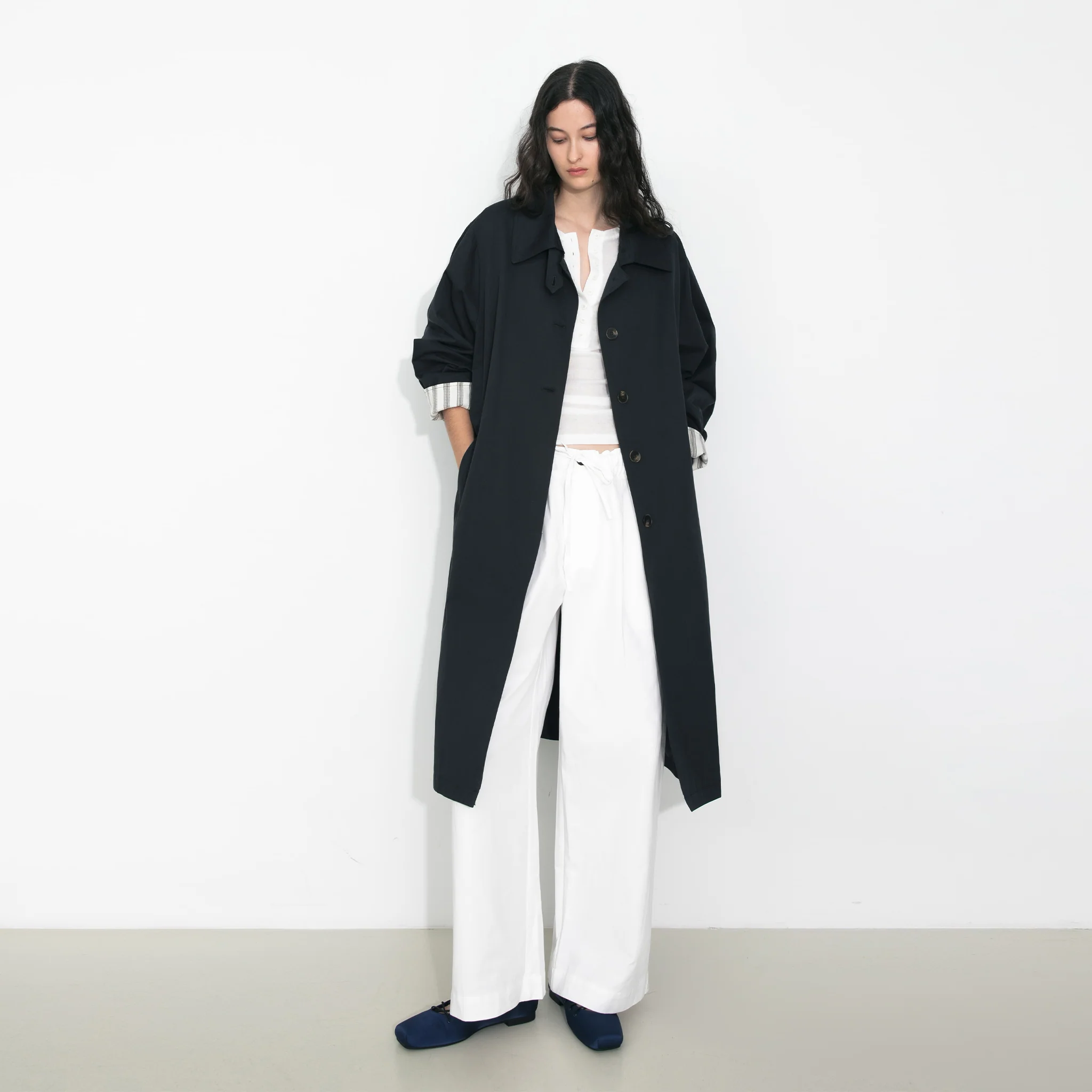 Macintosh Trench Coat with Striped Lining - Image 3
