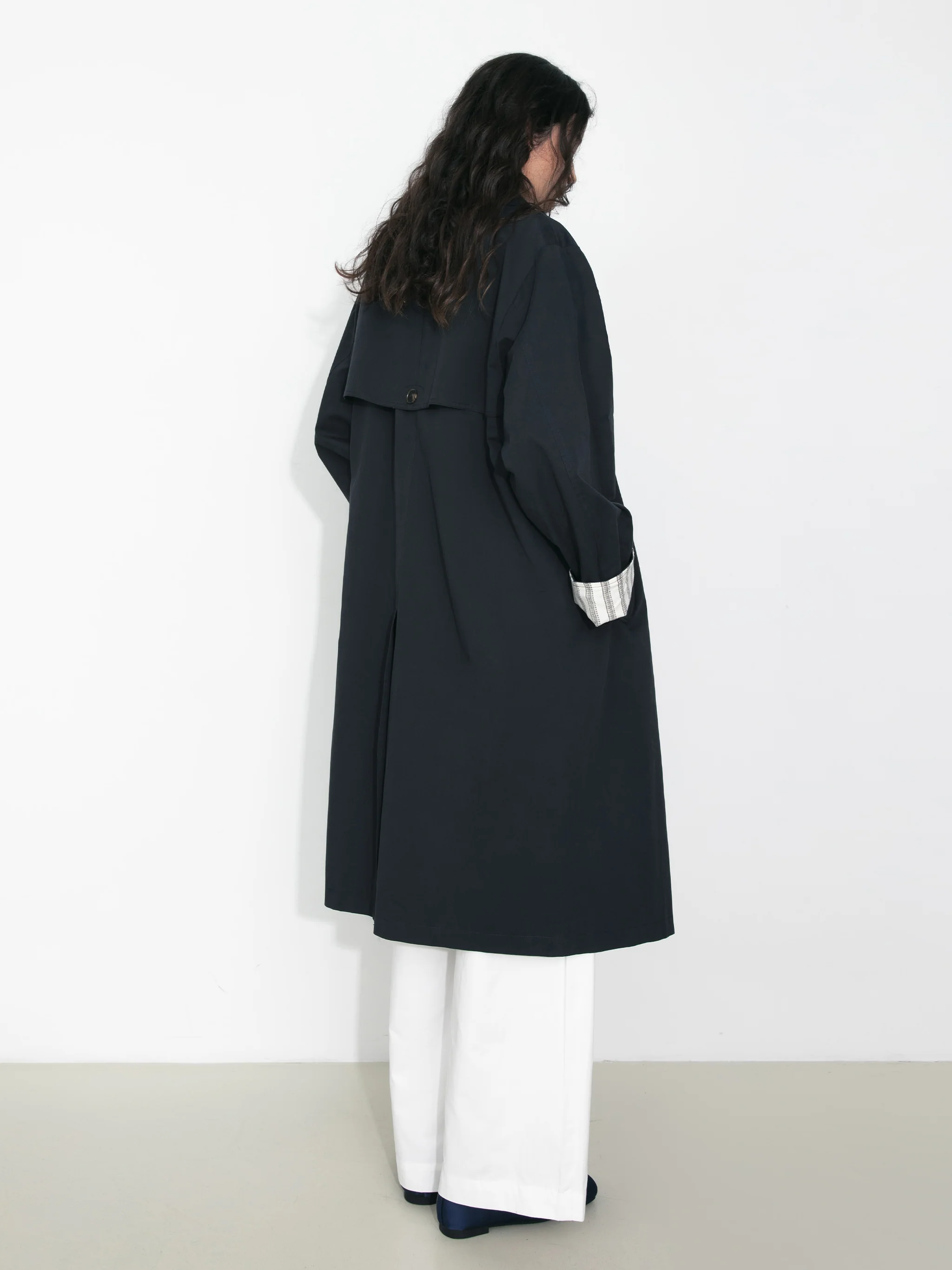 Macintosh Trench Coat with Striped Lining - Image 6