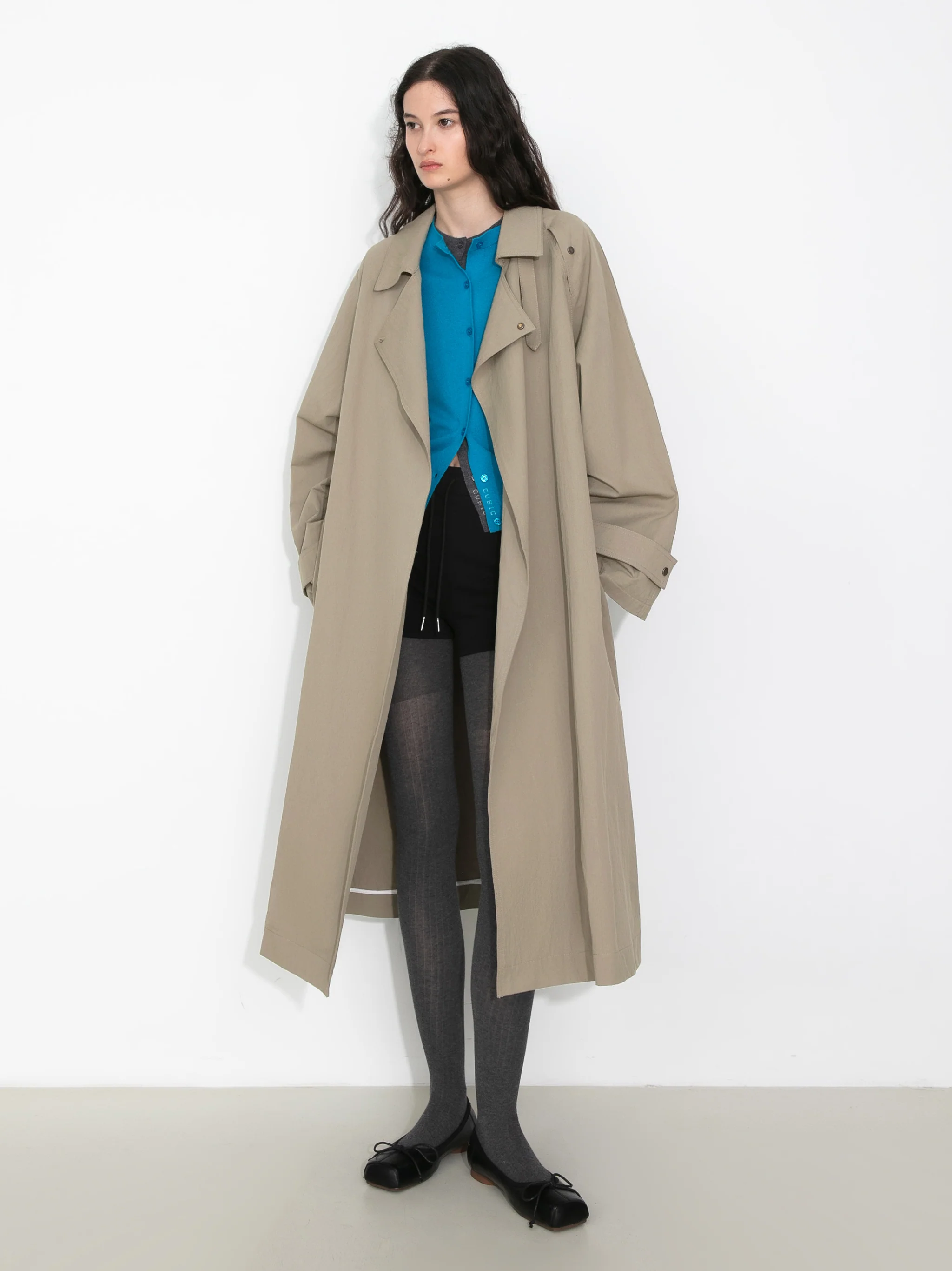 Oversized Large Lapel Long Trench Coat - Image 10
