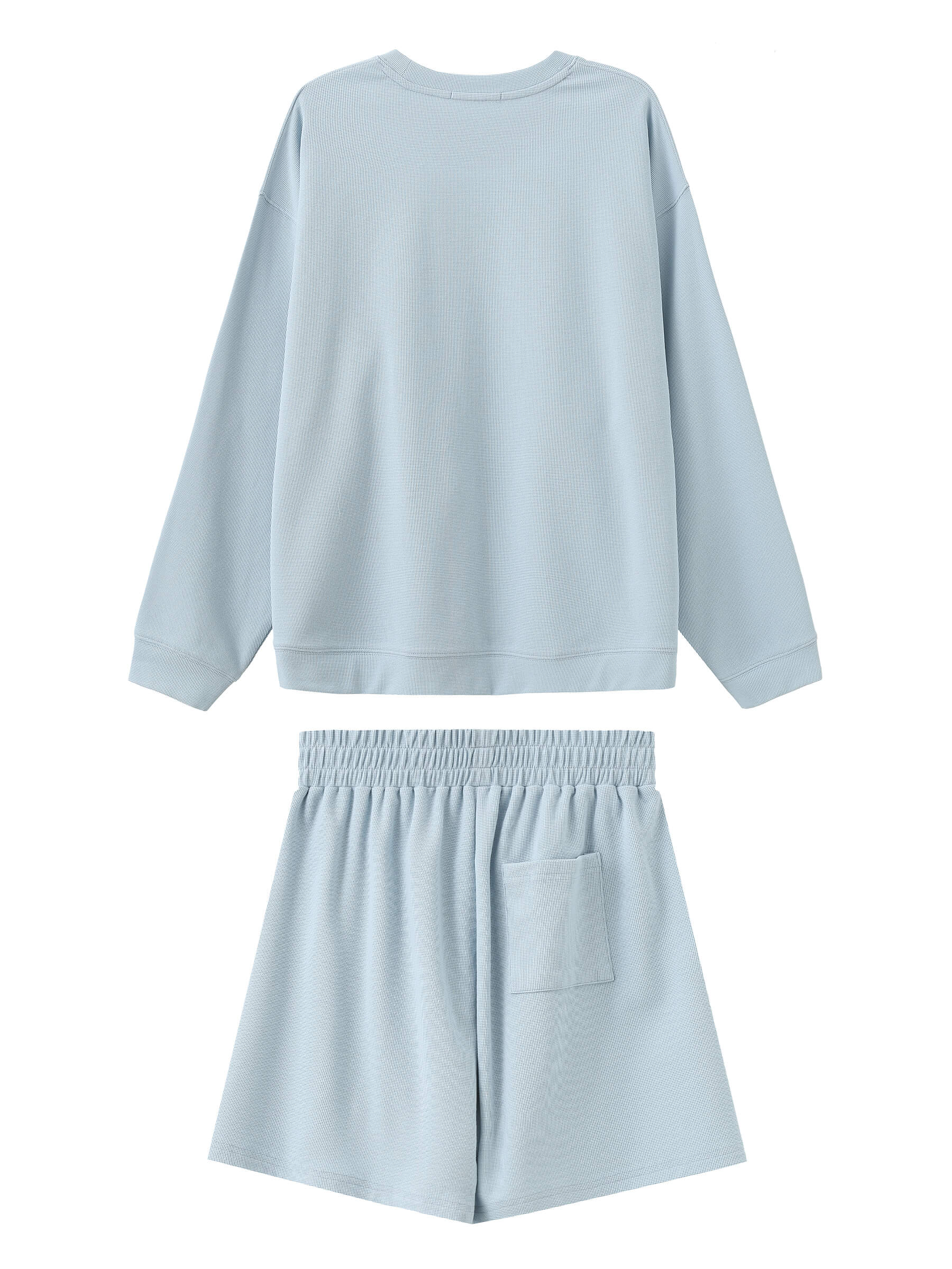 Oversized Long Sleeve T-Shirt and Matching Shorts - Image 14