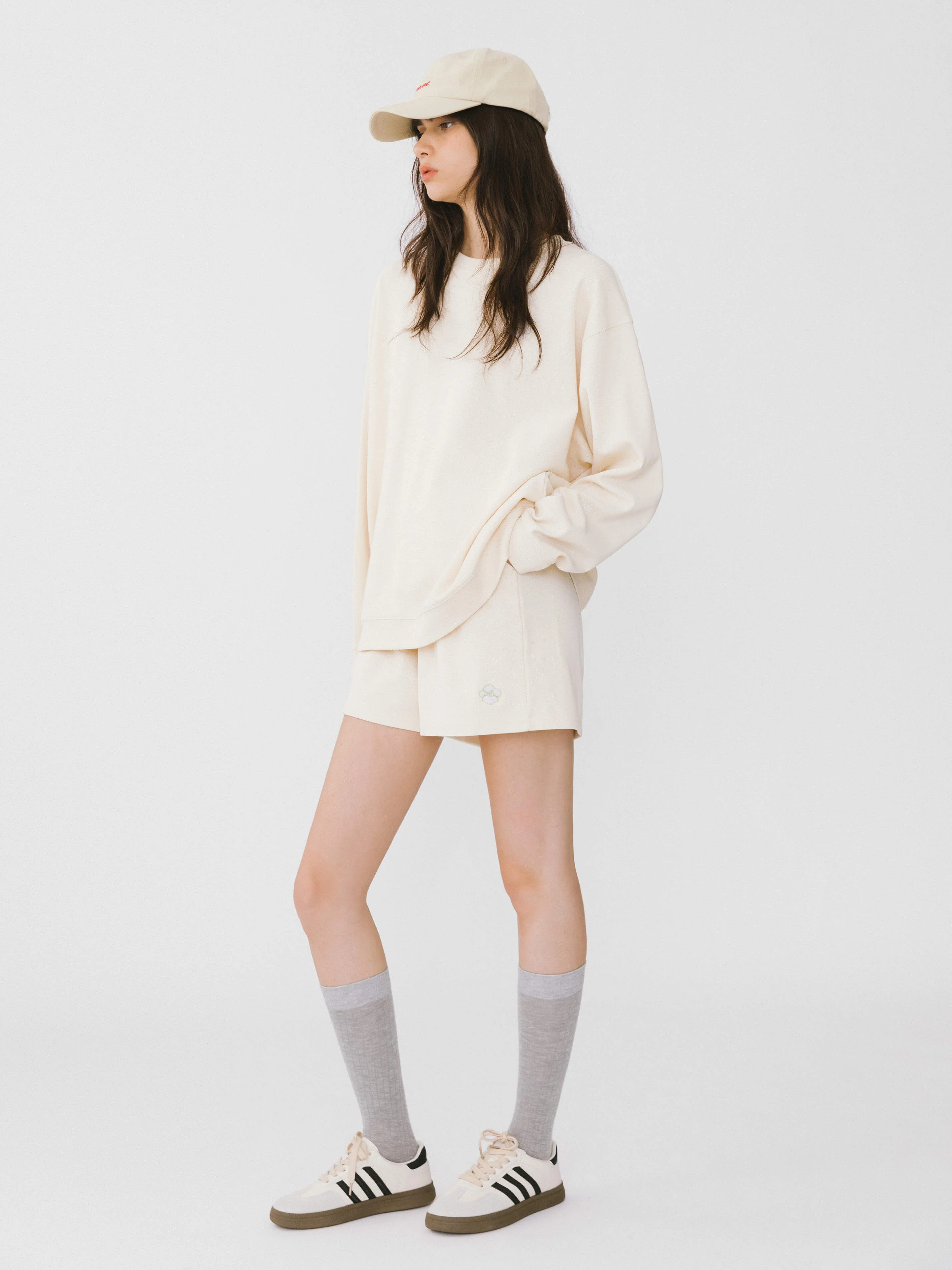 Oversized Long Sleeve T-Shirt and Matching Shorts - Image 7