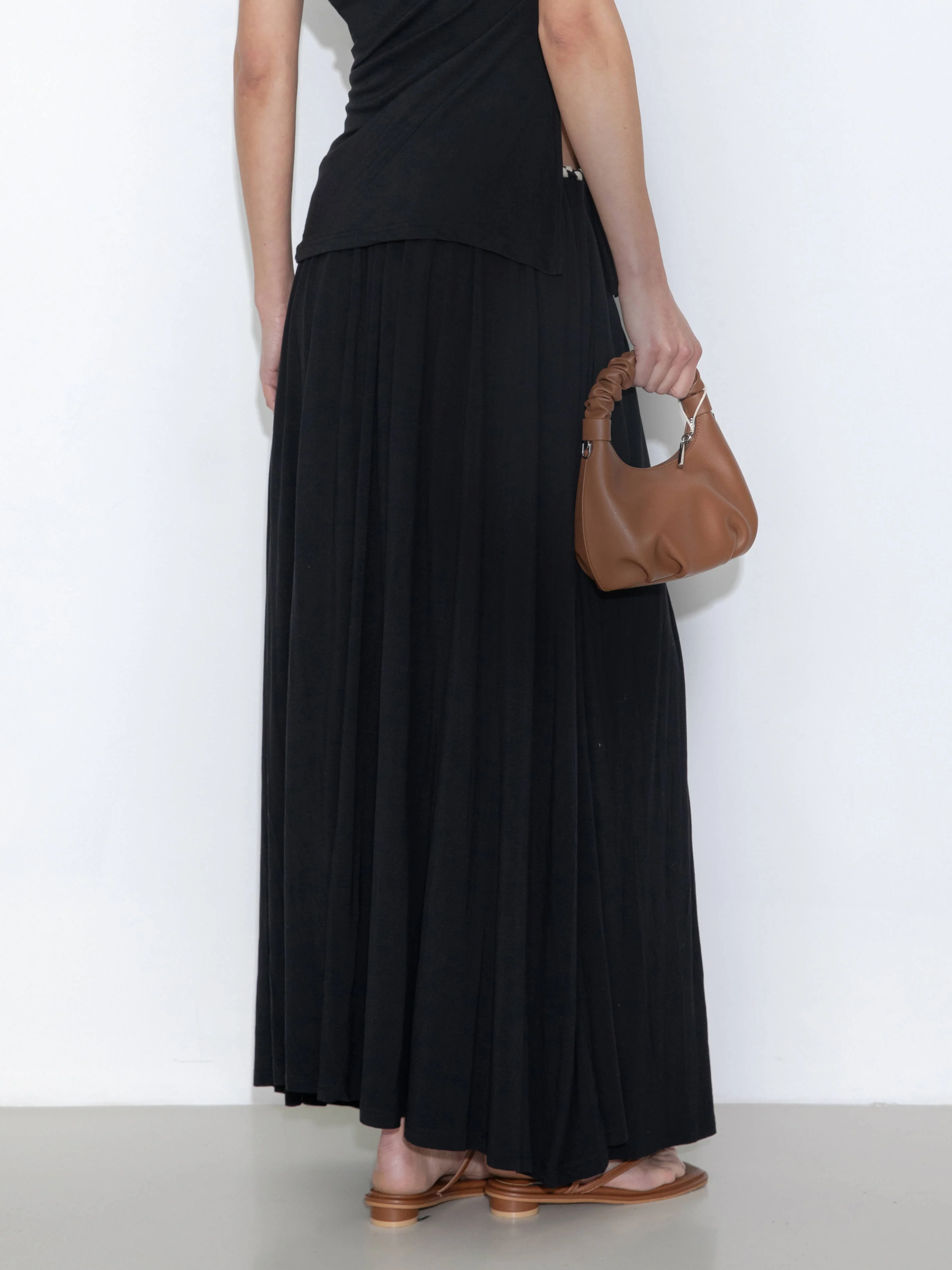 Pleated Hand-Braided High-Stretch Maxi Skirt - Image 14