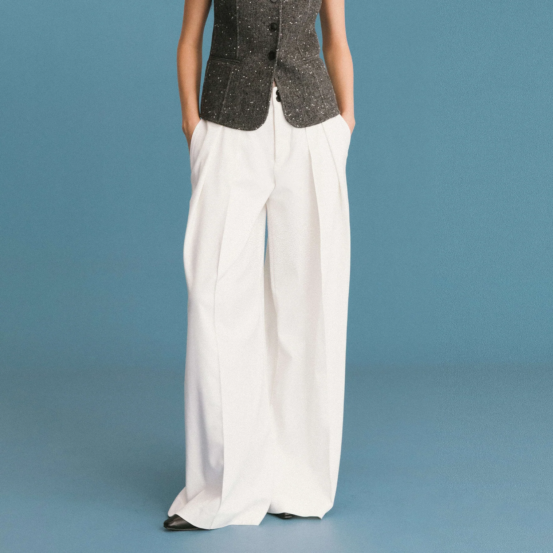 ONE BY CUBIC Pleated Wide Leg Wool Blend Trousers - Image 12