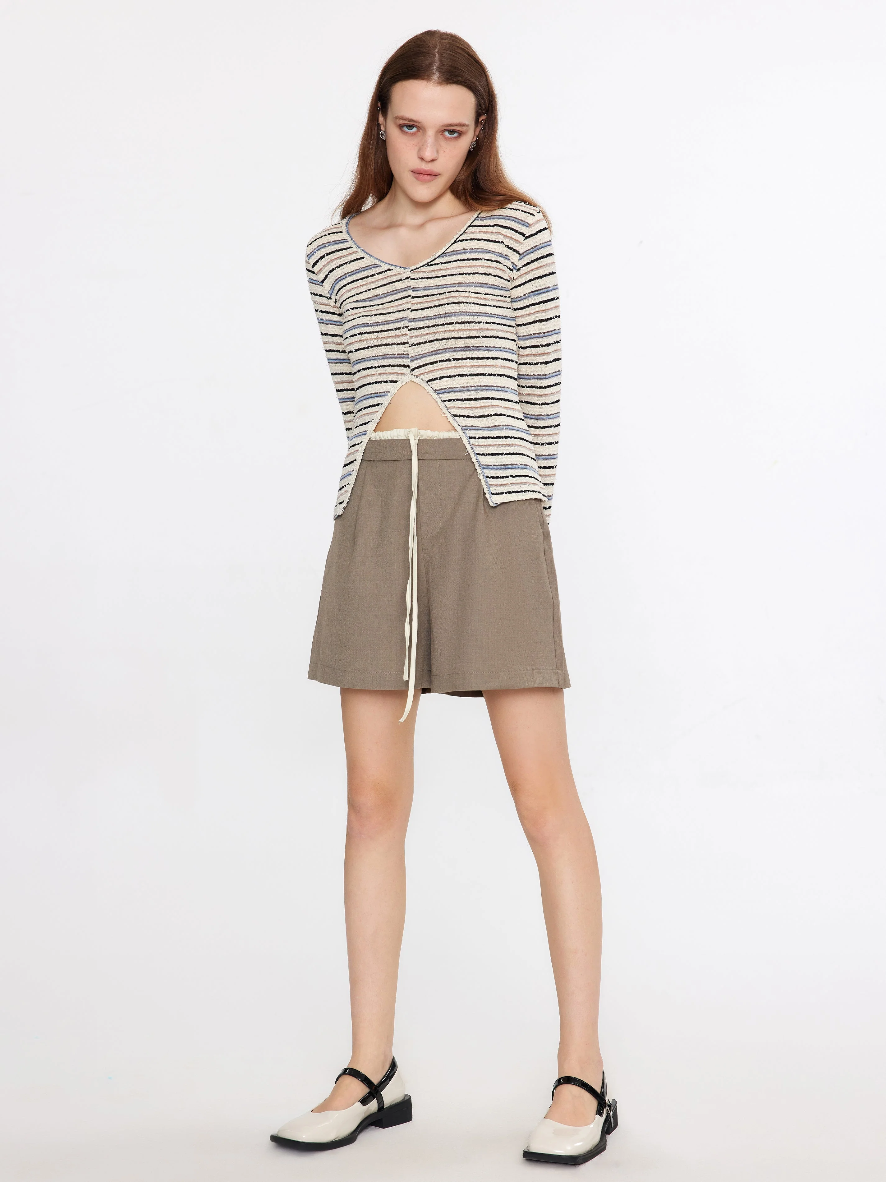 Short Bermuda Shorts - Image 3