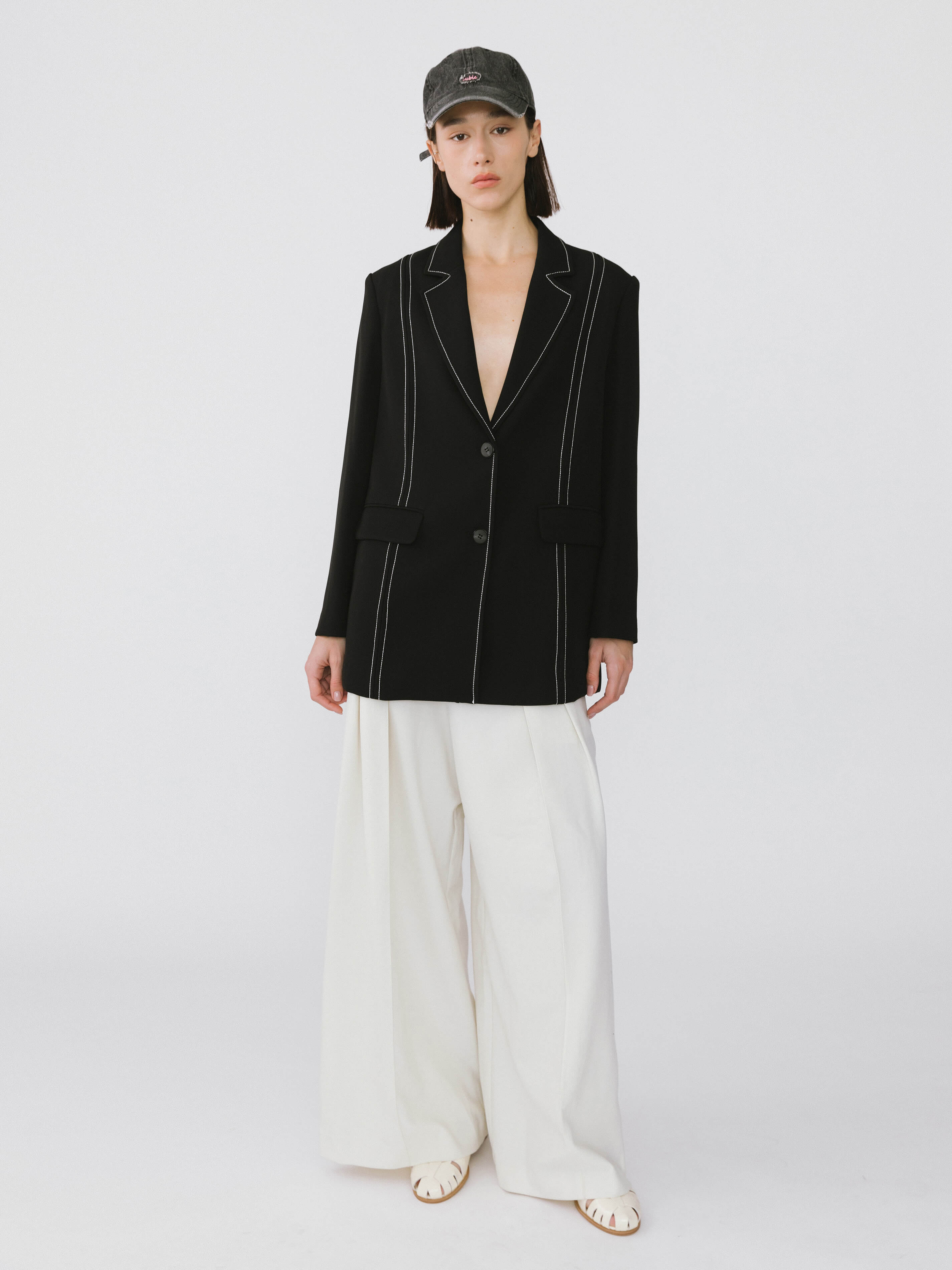 Single Breasted Contrast Topstitch Long Blazer - Image 2