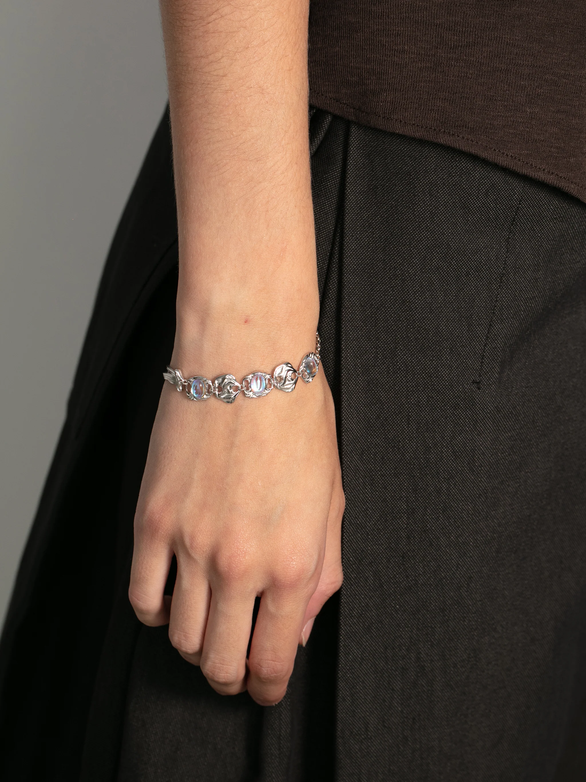 Textured Gemstone Chain Bracelet - Image 2