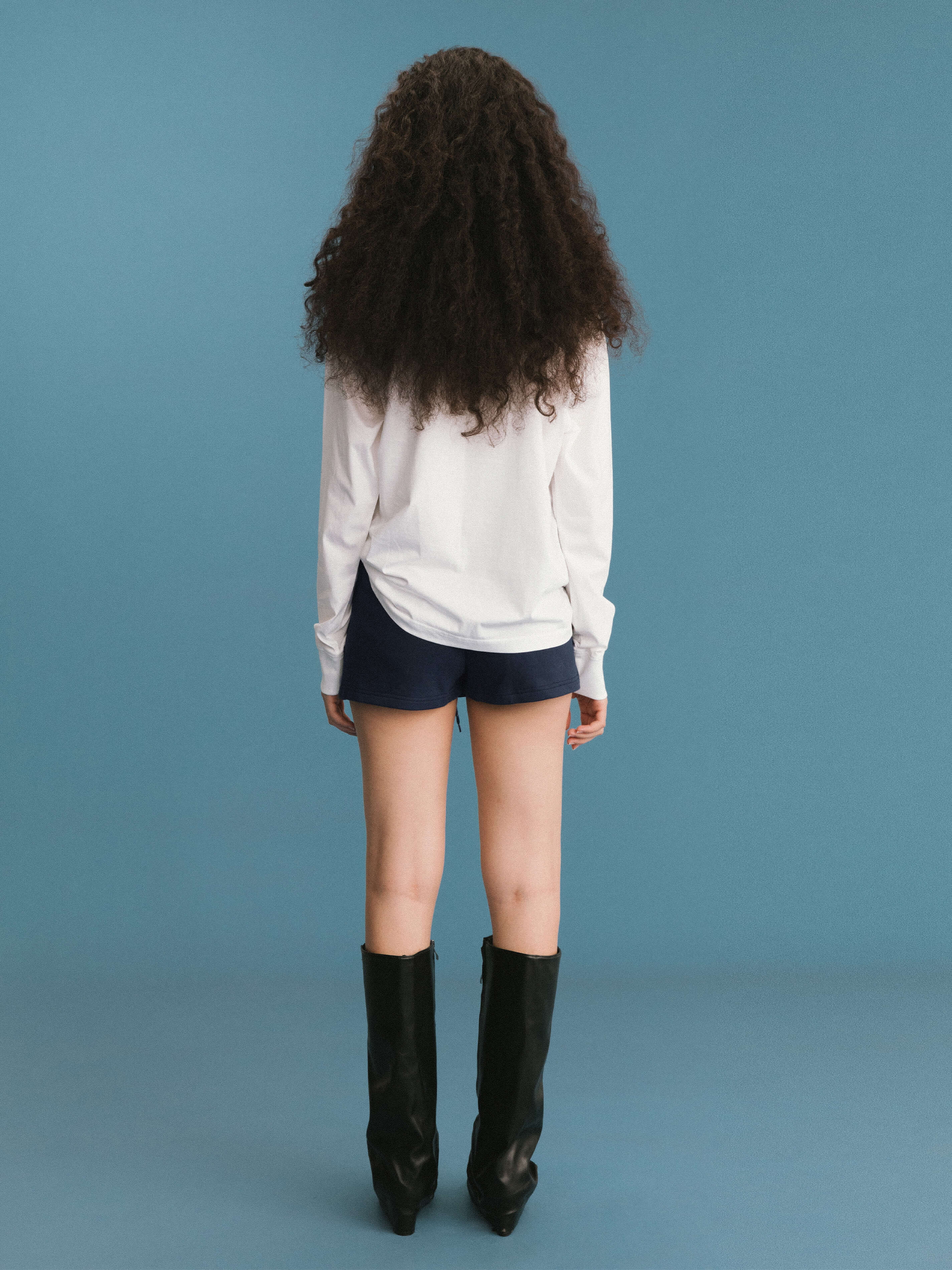 ONE BY CUBIC White Oversized Sweatshirt - Image 7