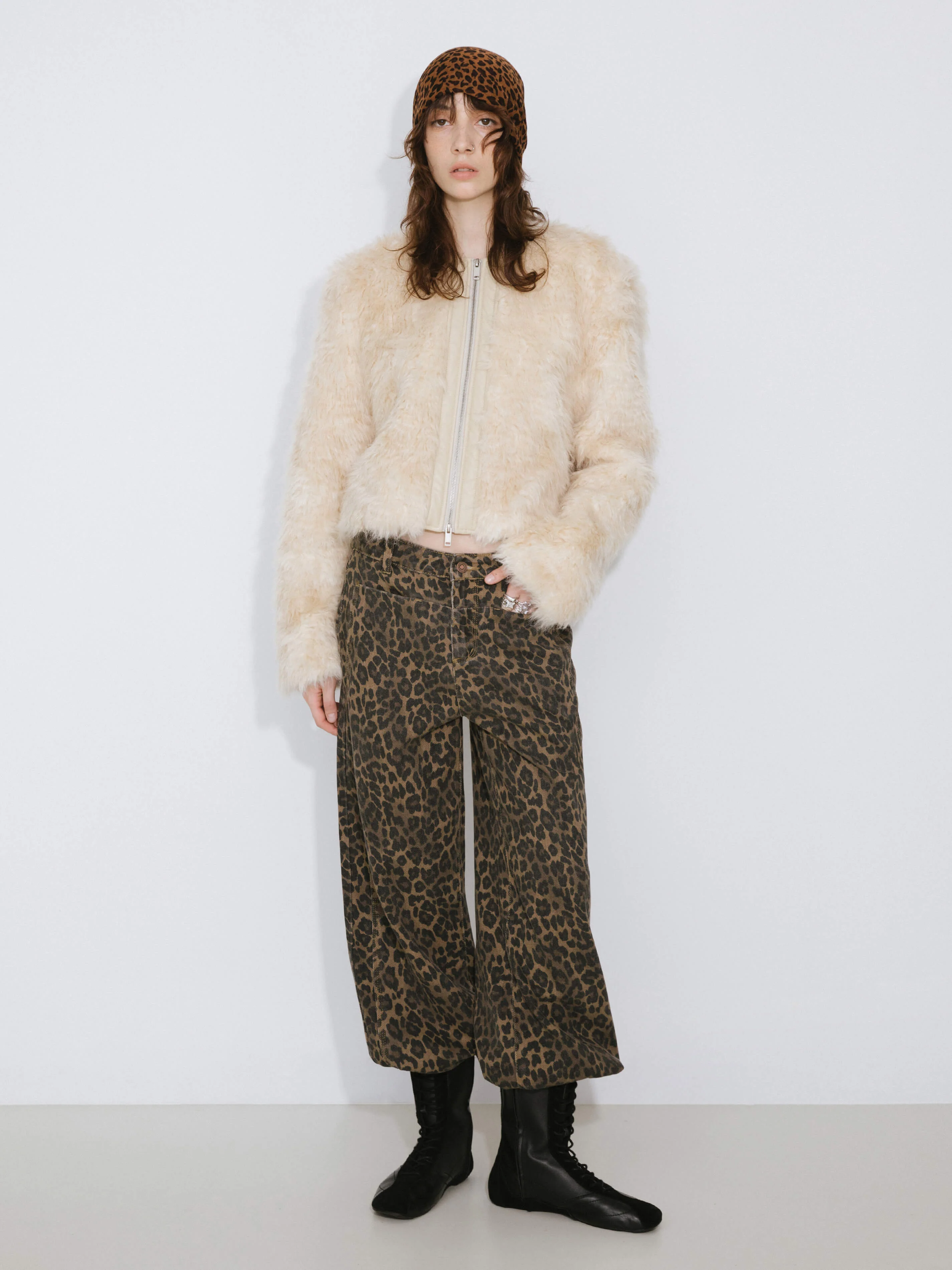Zip Up Cropped Teddy Coat - Image 5